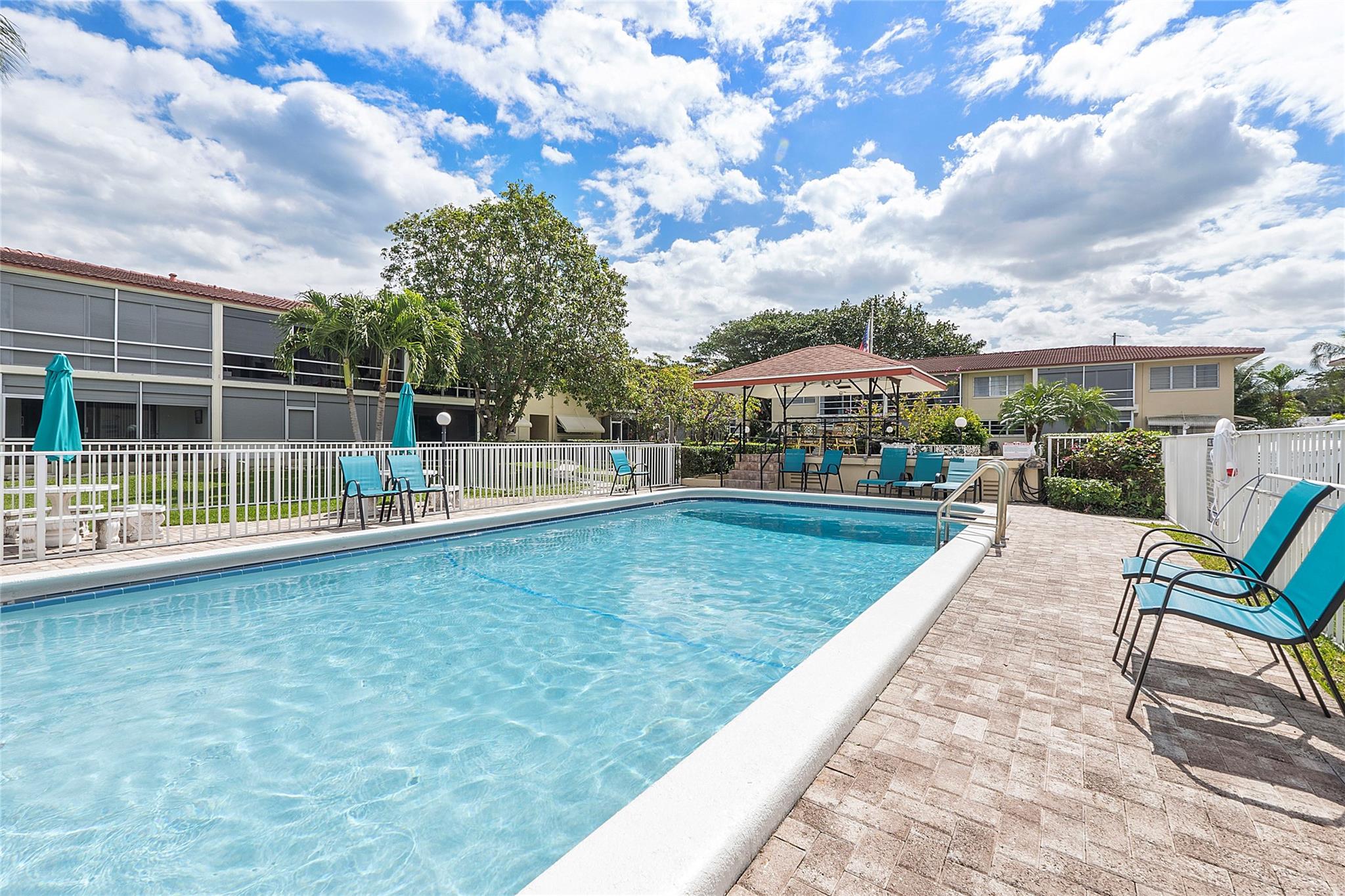 Lighthouse Terrace - Residential