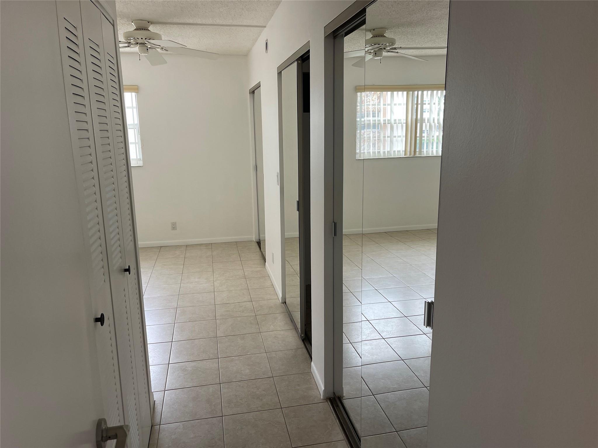 Meadowbrook Lakes Condo - Residential