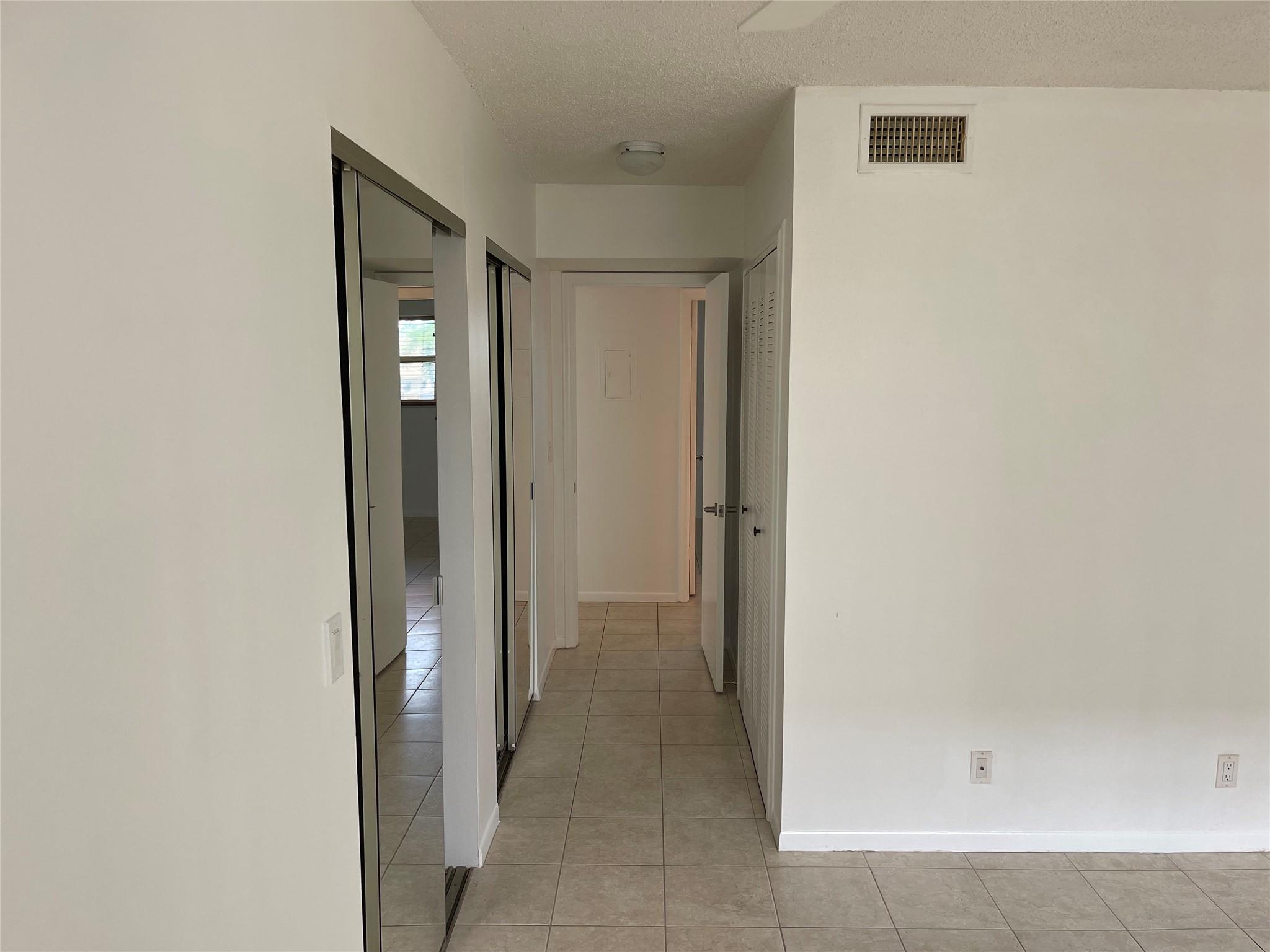 Meadowbrook Lakes Condo - Residential