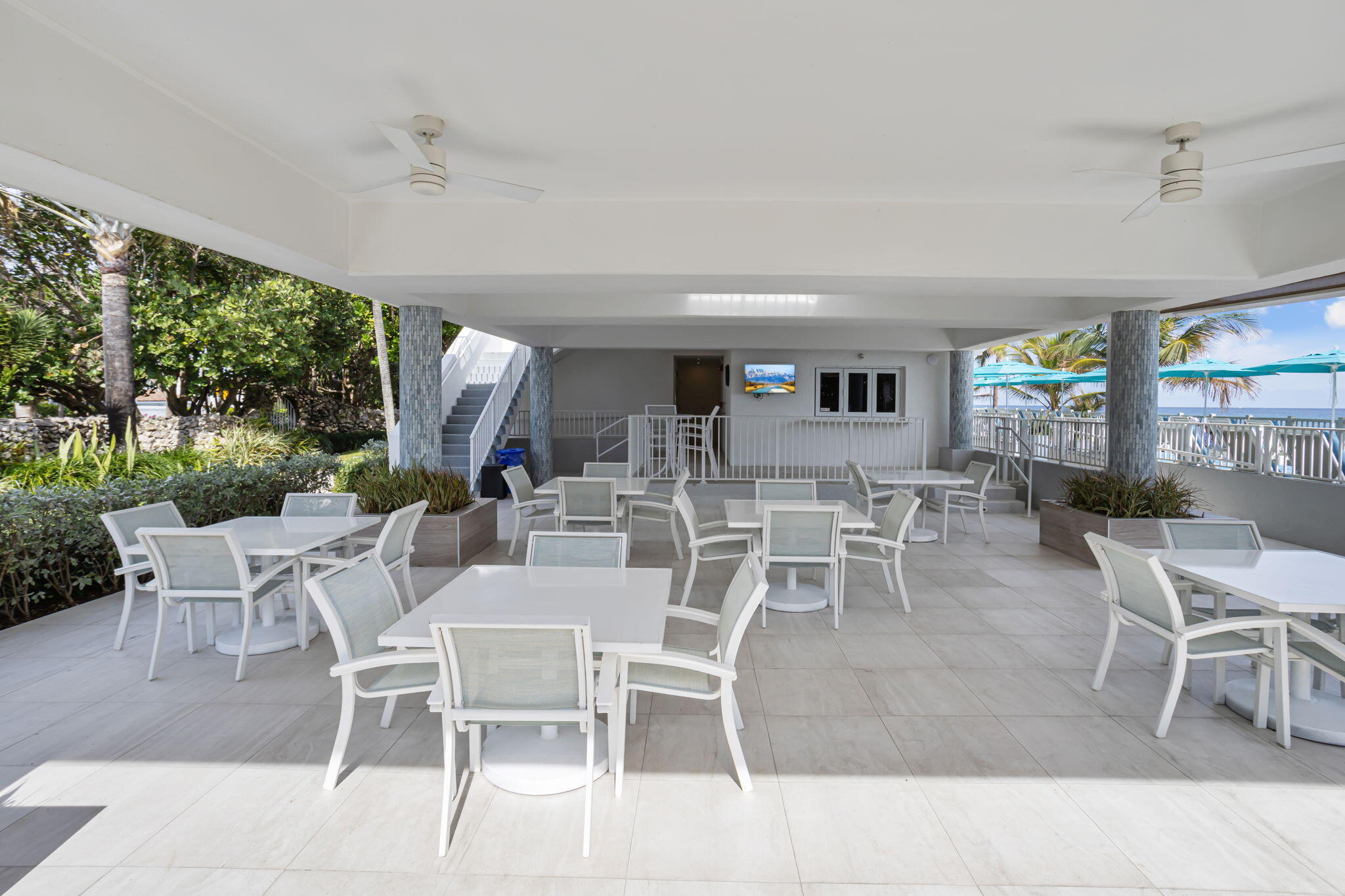 ABERDEEN ARMS CONDO - Residential