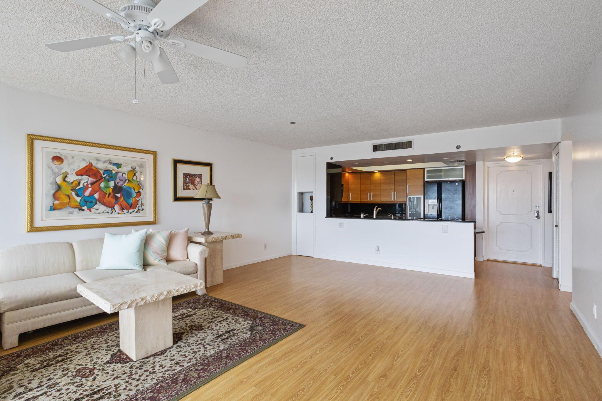 ABERDEEN ARMS CONDO - Residential