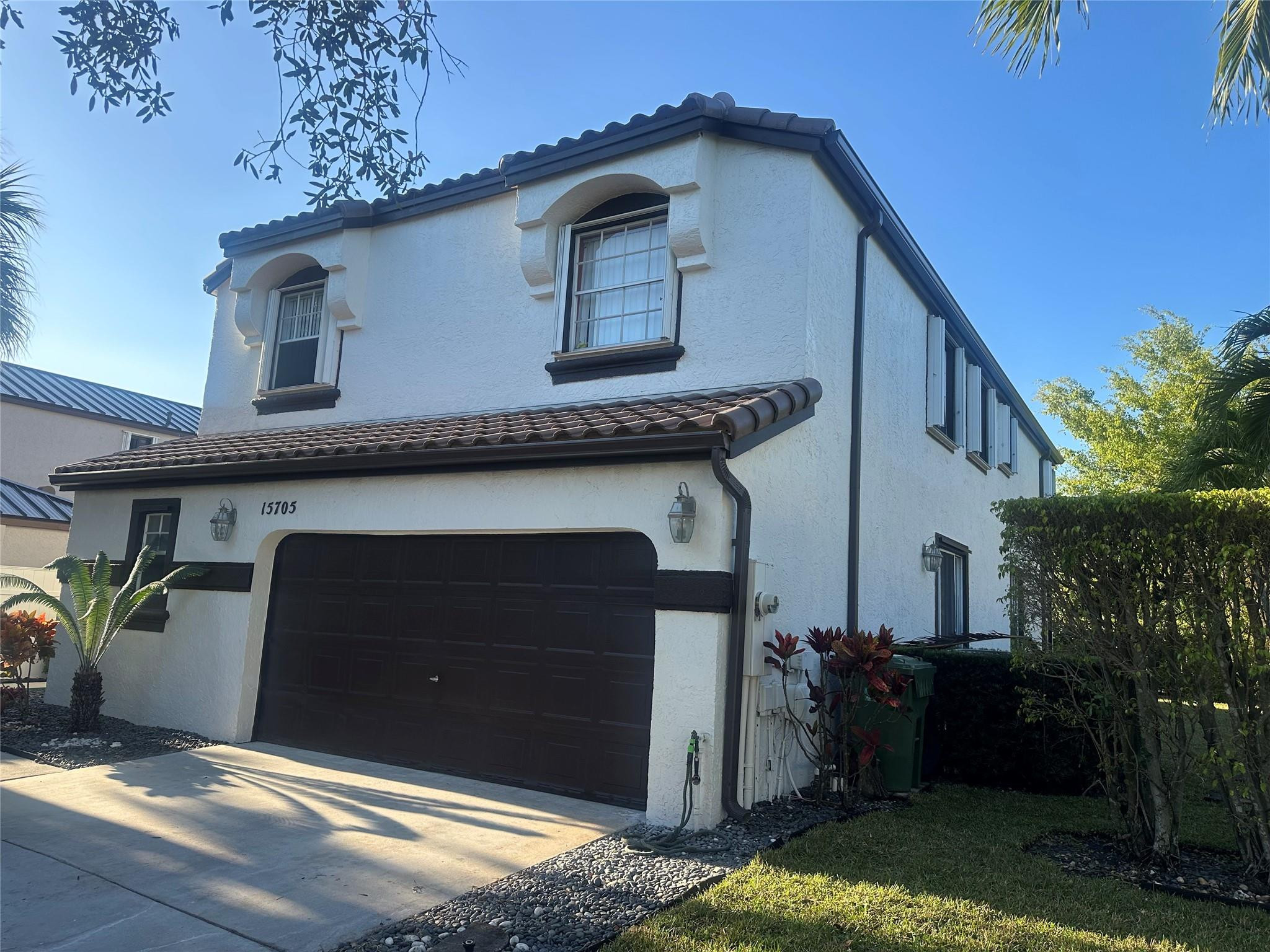 Towngate 156-11 B - Residential