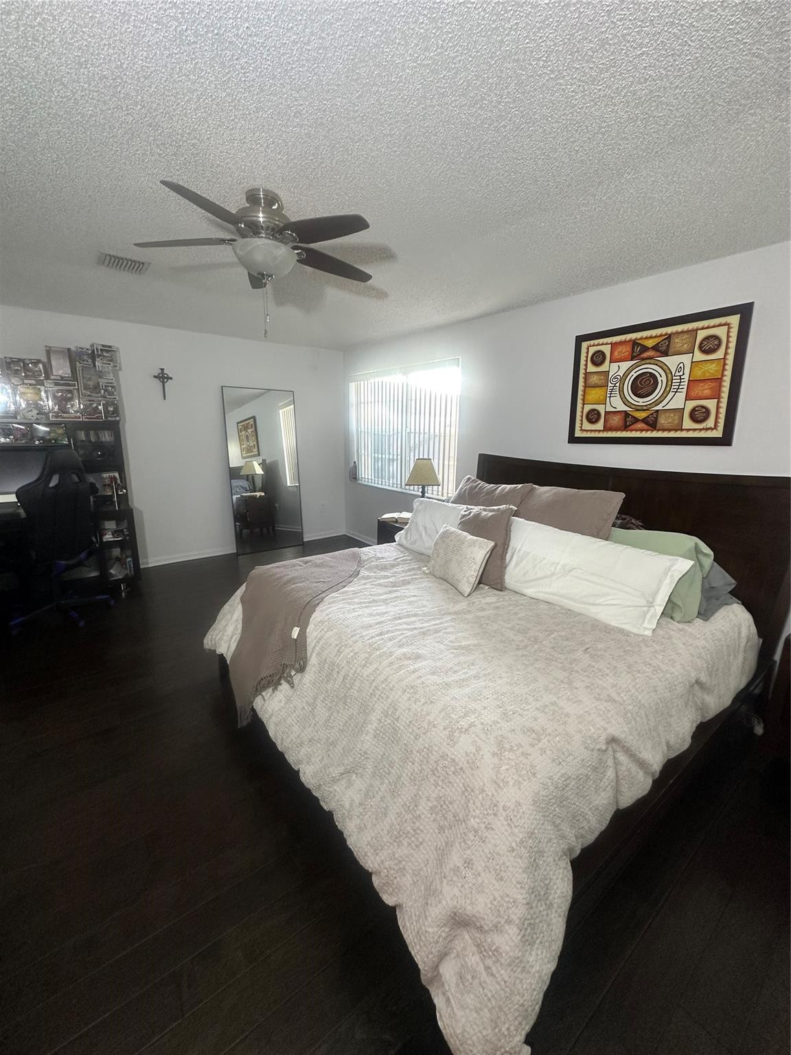 Towngate 156-11 B - Residential