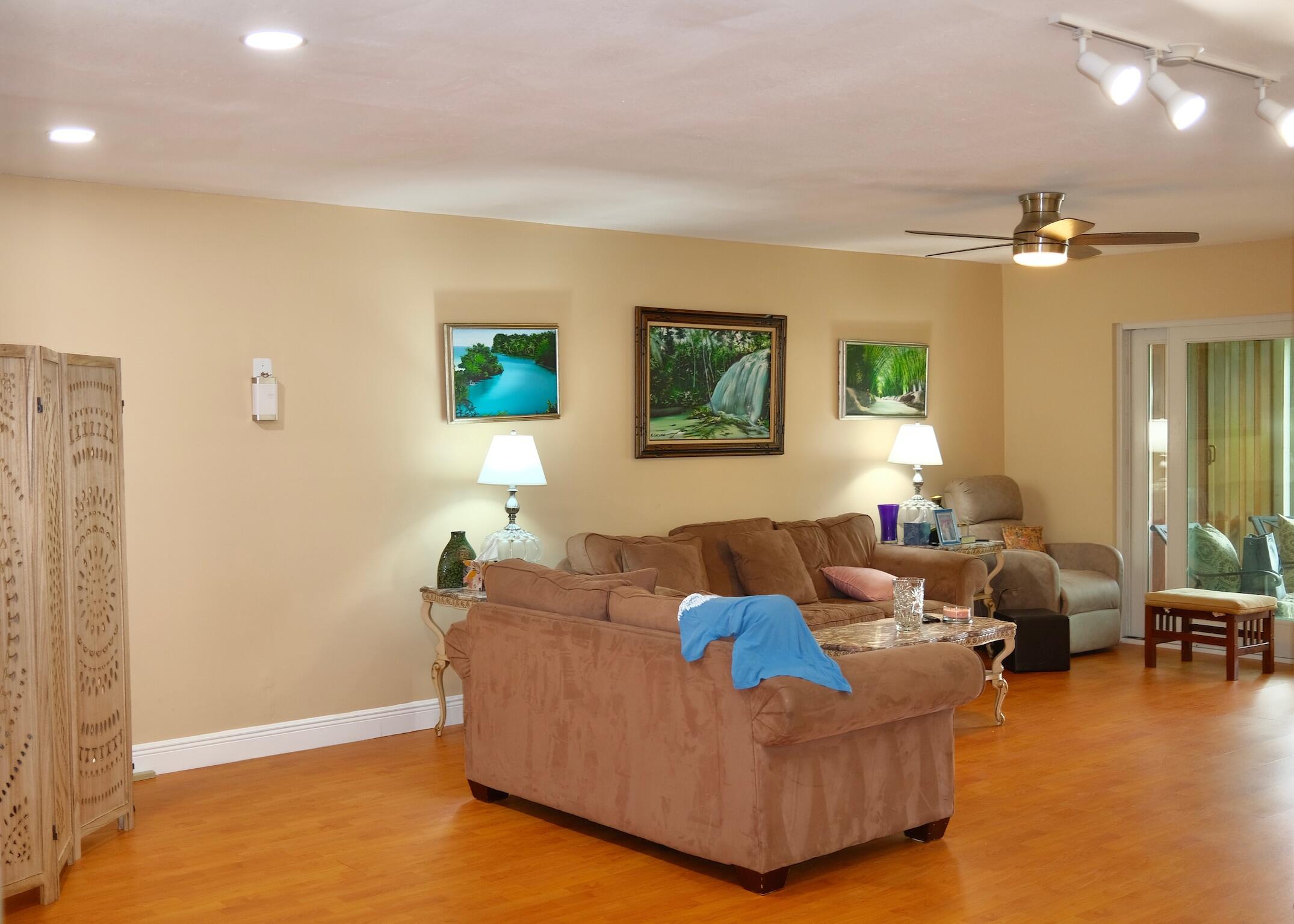 GOLDEN LAKES VILLAGE CONDO B C D - Residential