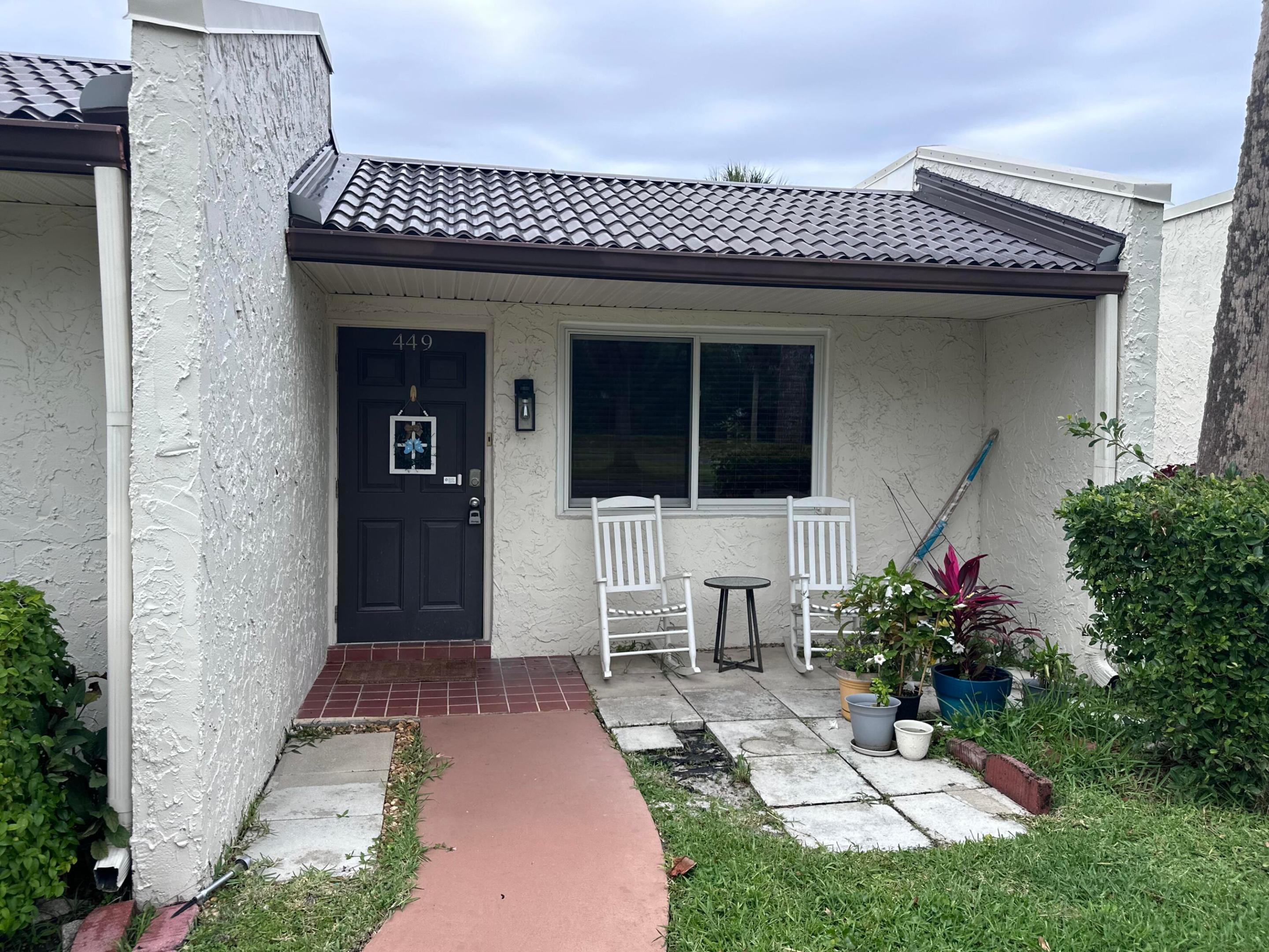 GOLDEN LAKES VILLAGE CONDO B C D - Residential