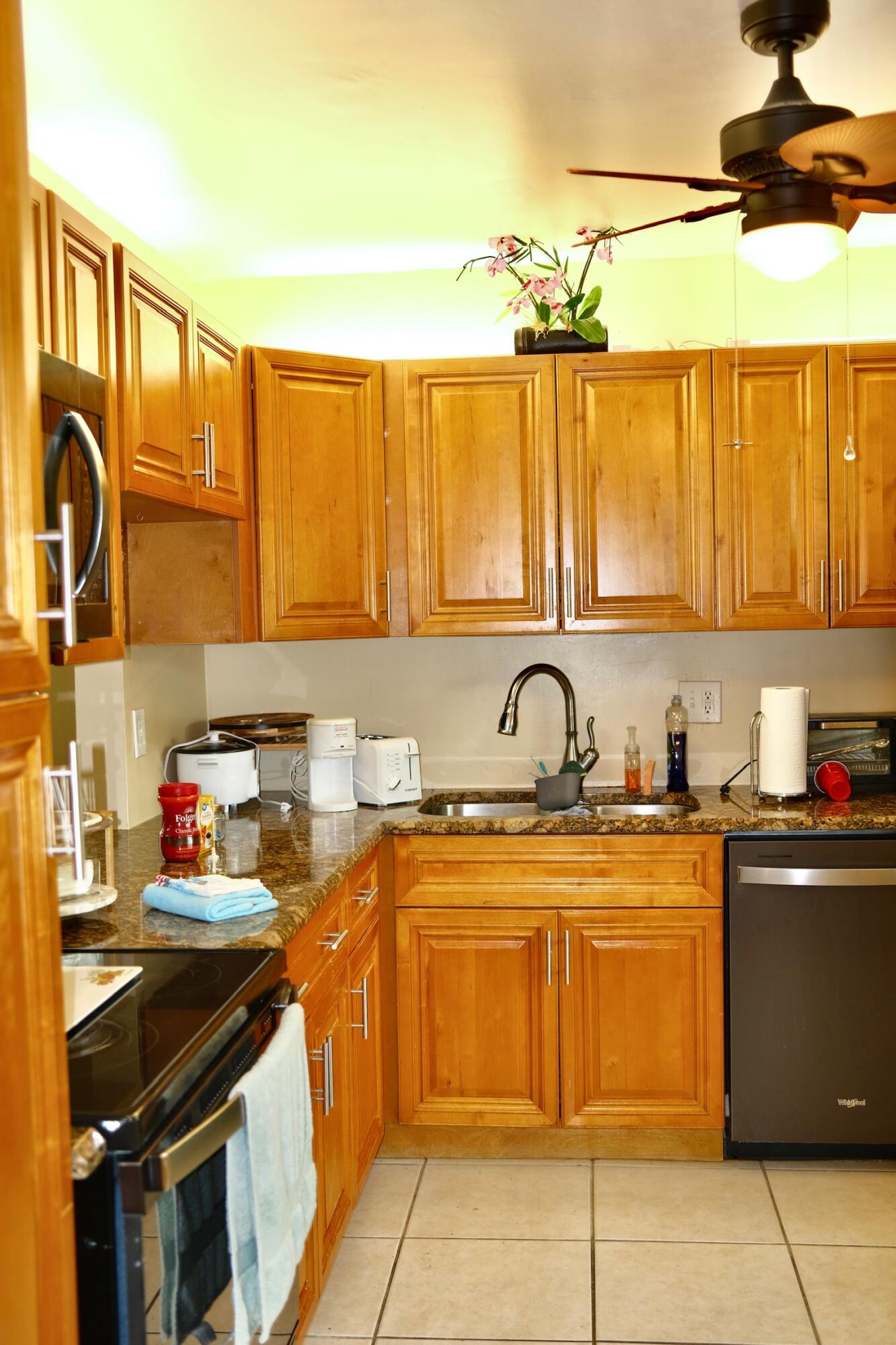 GOLDEN LAKES VILLAGE CONDO B C D - Residential