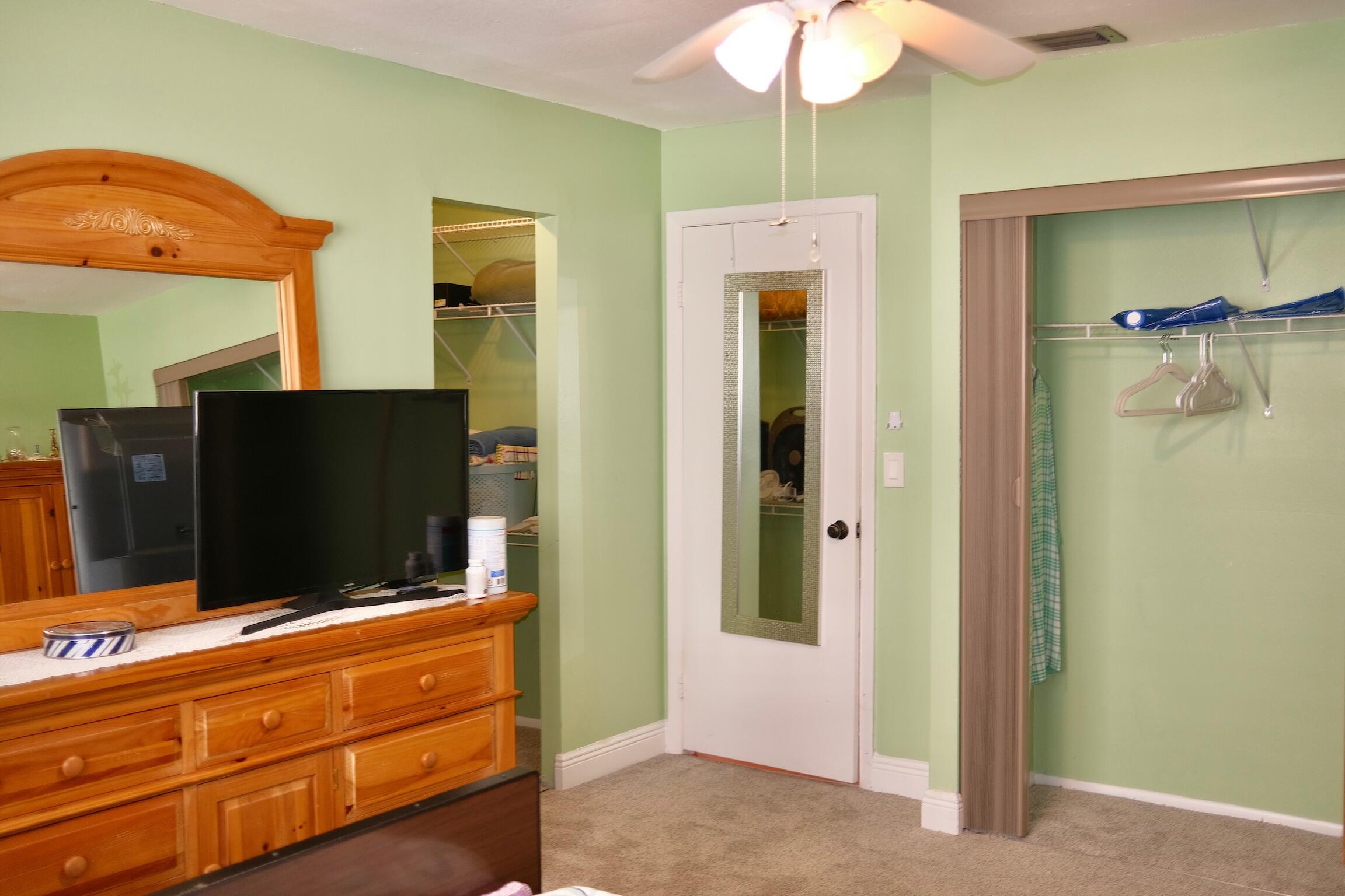 GOLDEN LAKES VILLAGE CONDO B C D - Residential