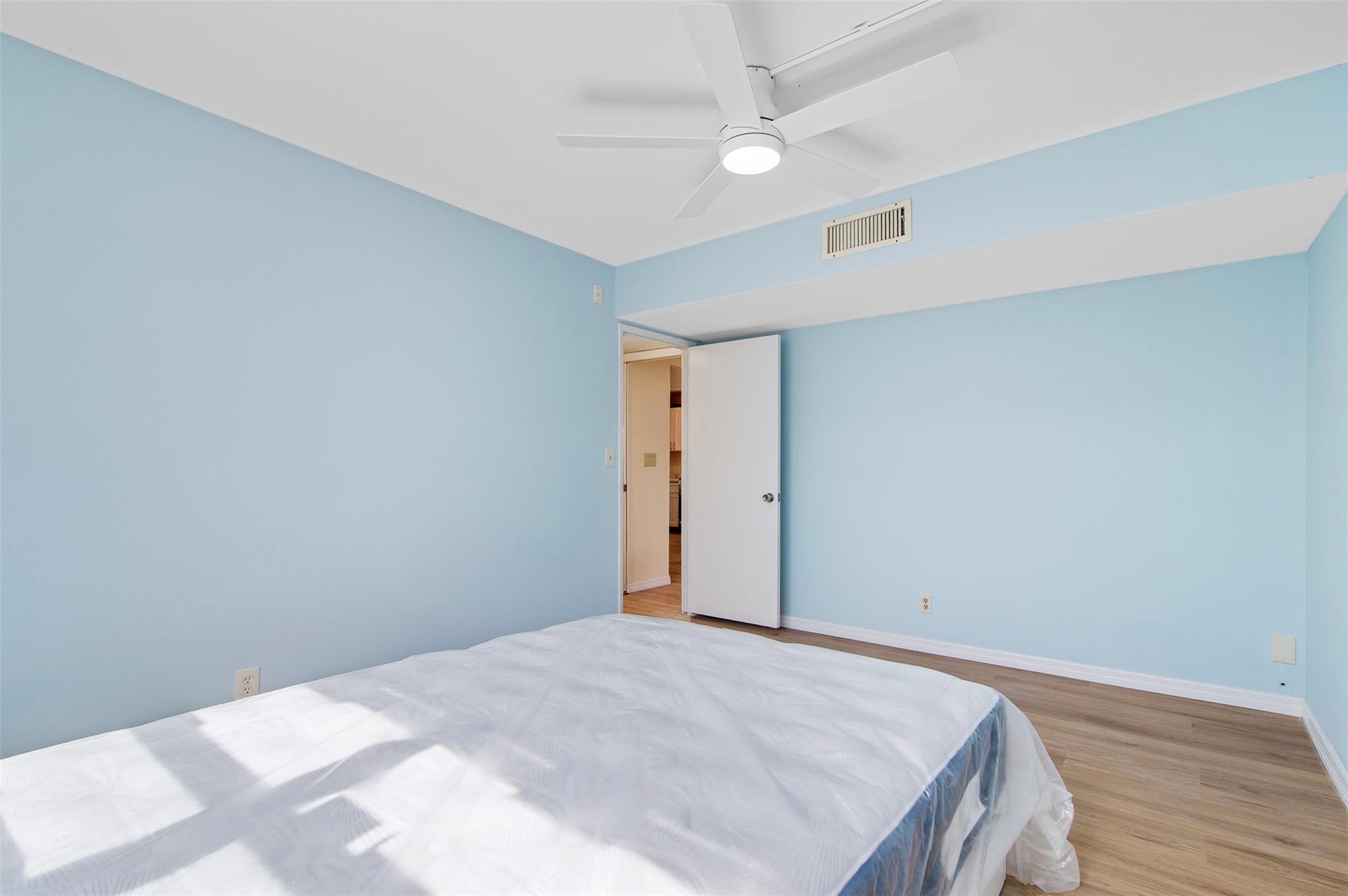 No 31 Palm-Aire Country C - Residential Lease