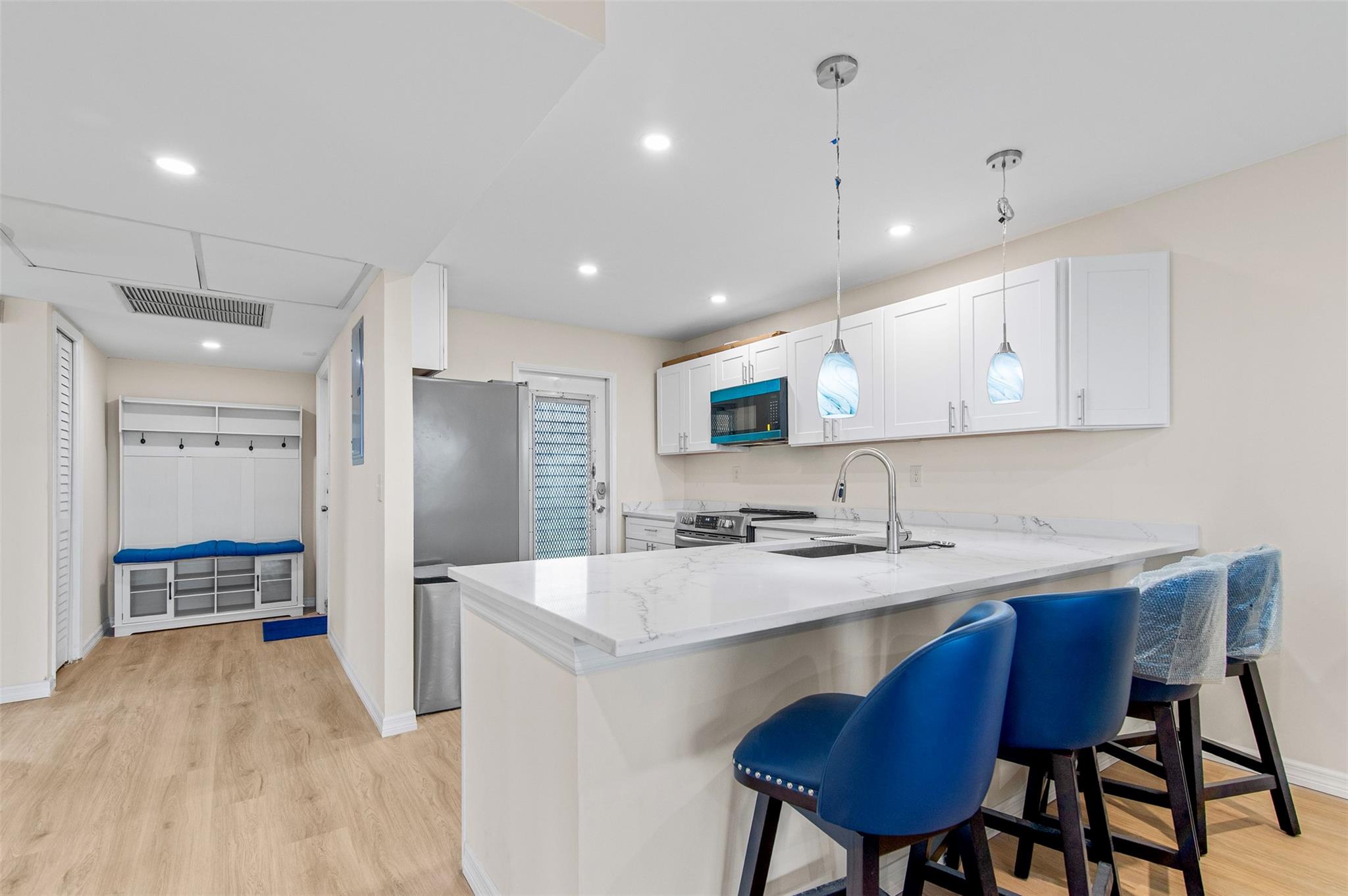 No 31 Palm-Aire Country C - Residential Lease