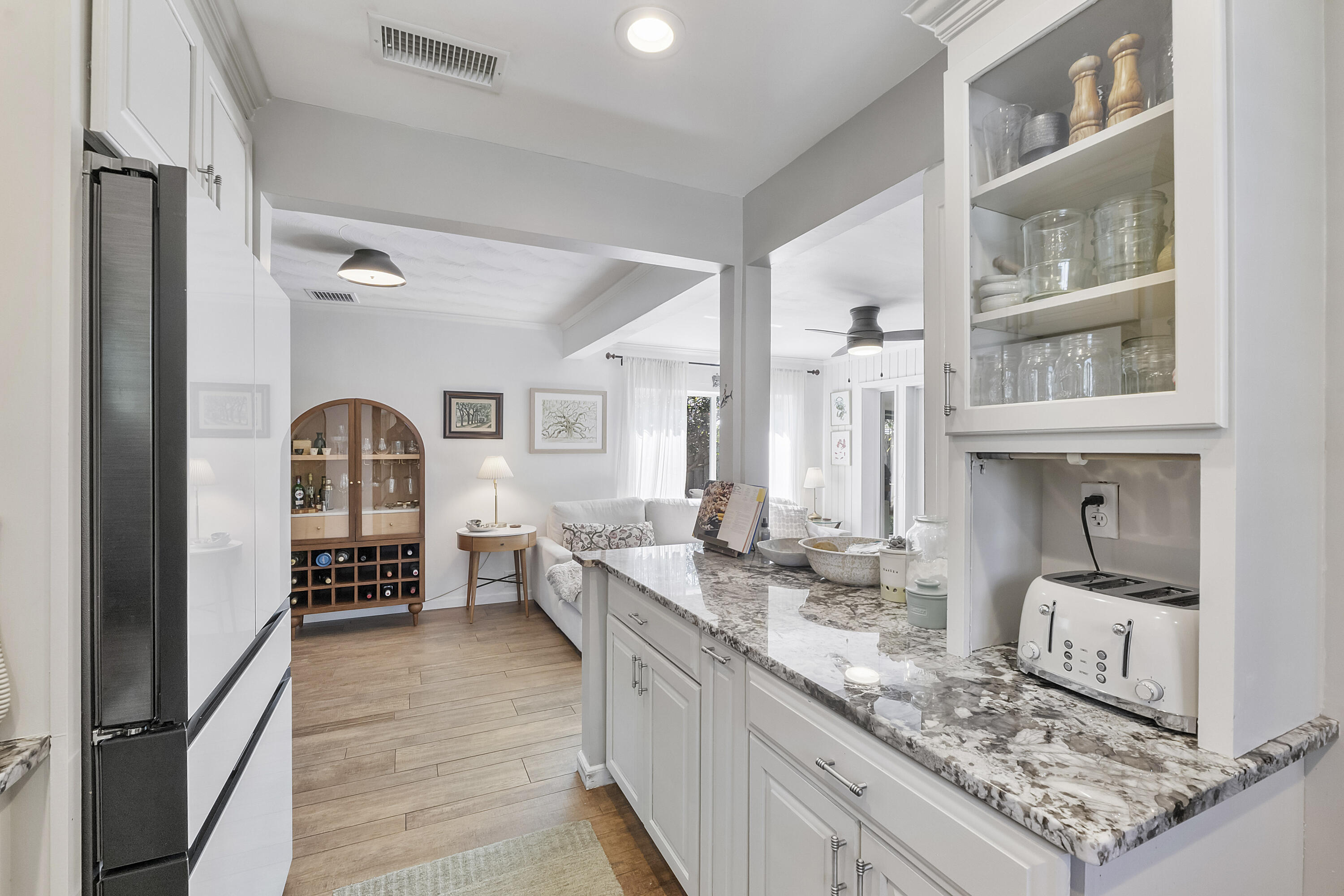 PEARL ESTATES - Residential