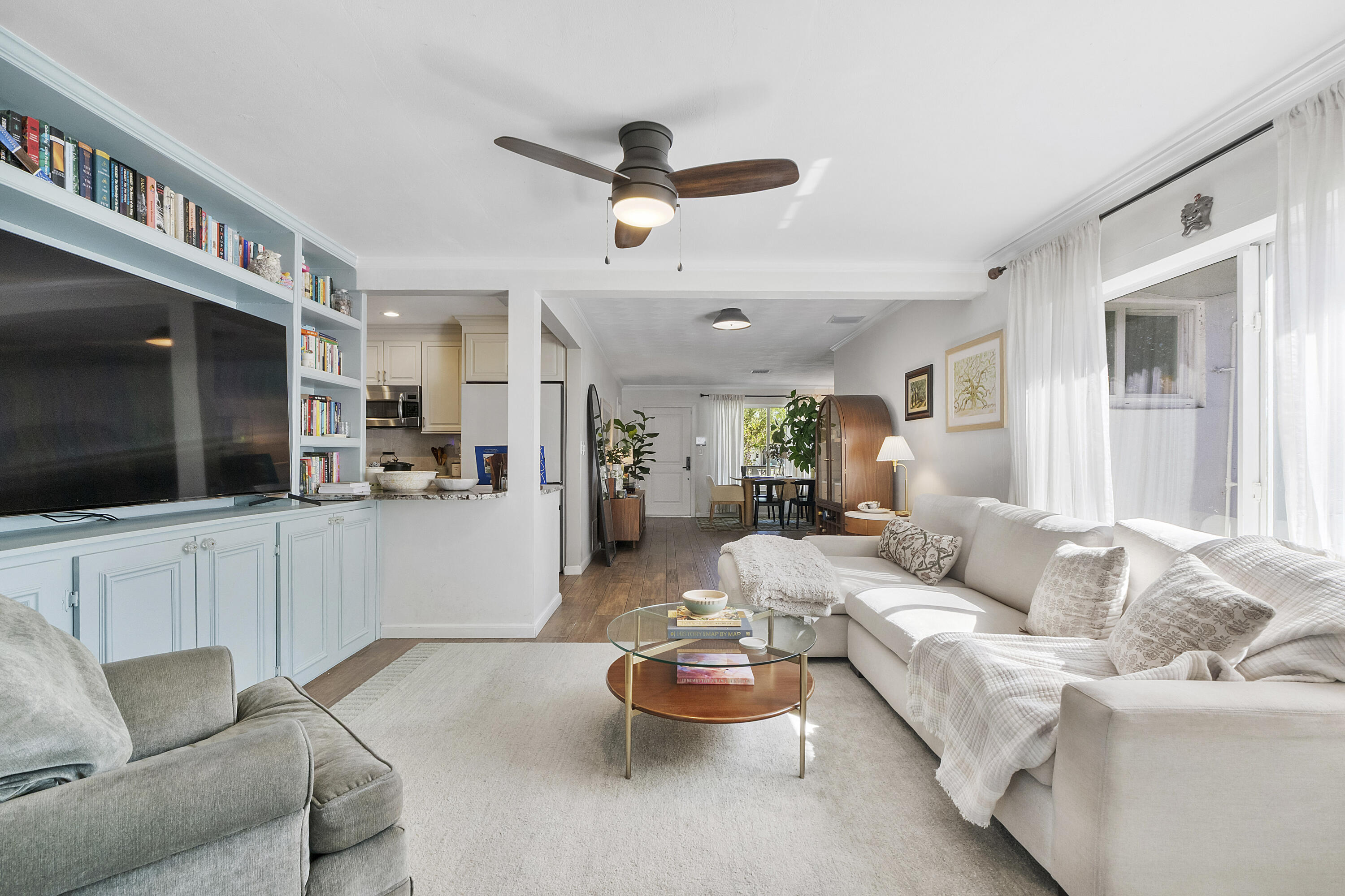 PEARL ESTATES - Residential