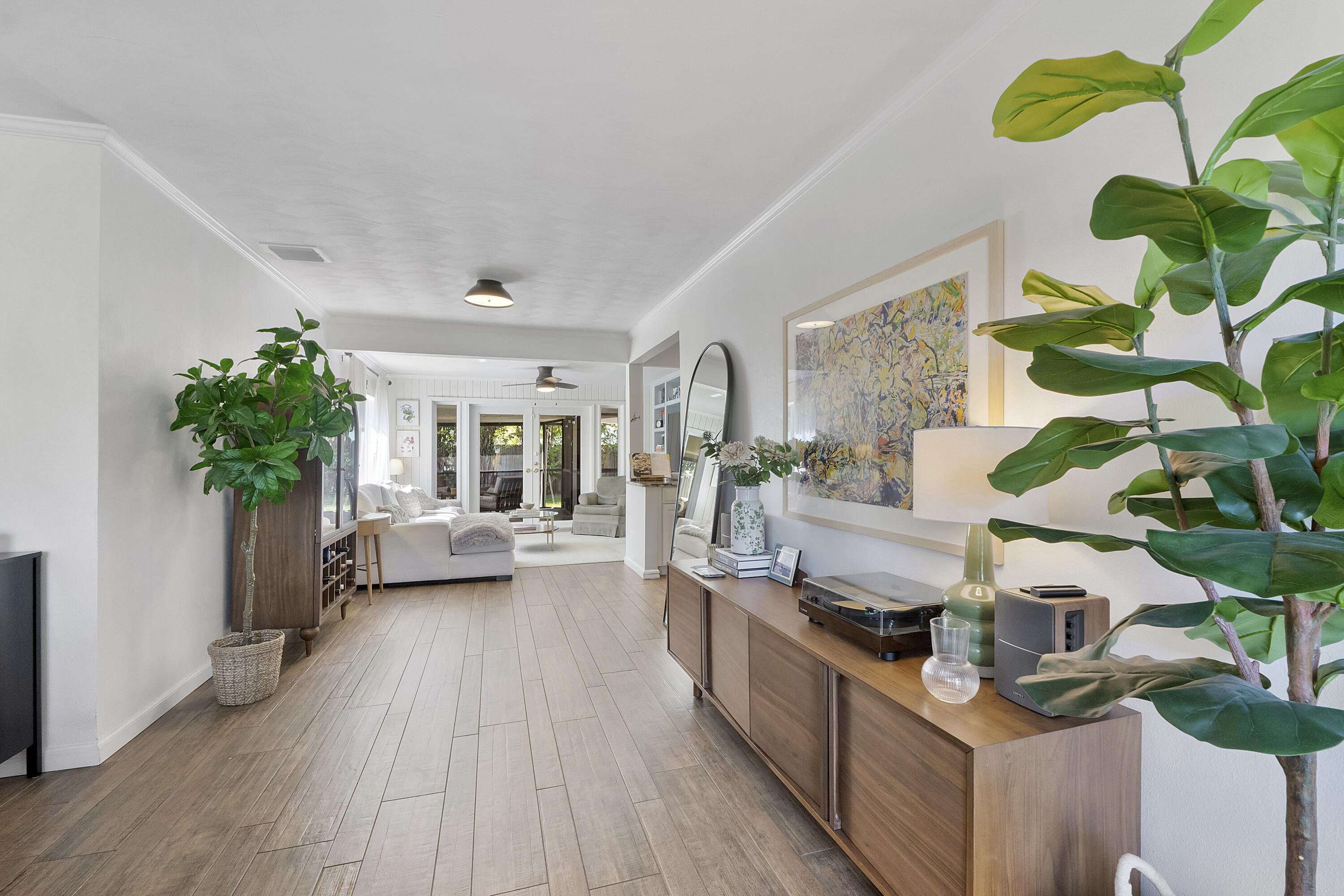 PEARL ESTATES - Residential