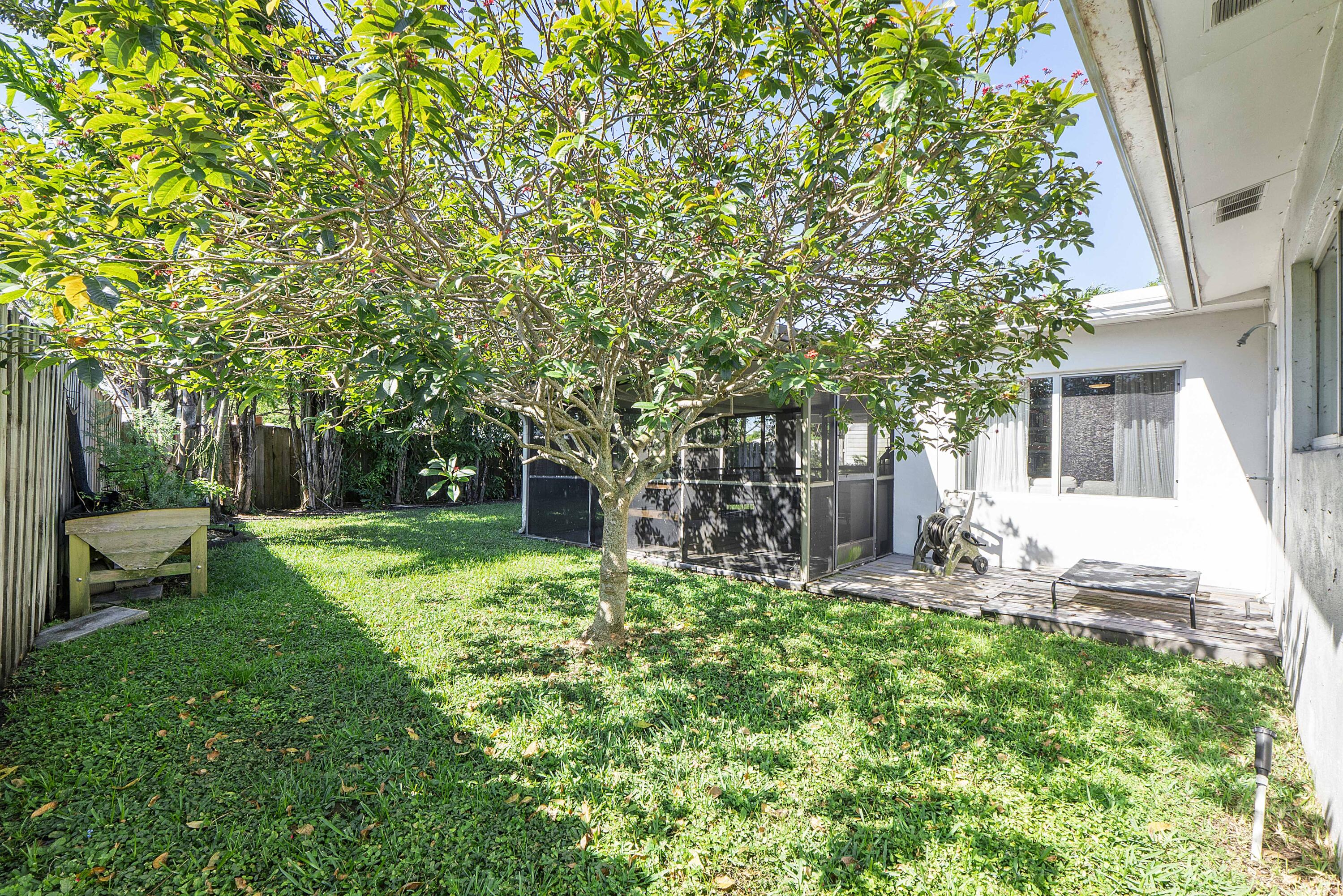 PEARL ESTATES - Residential