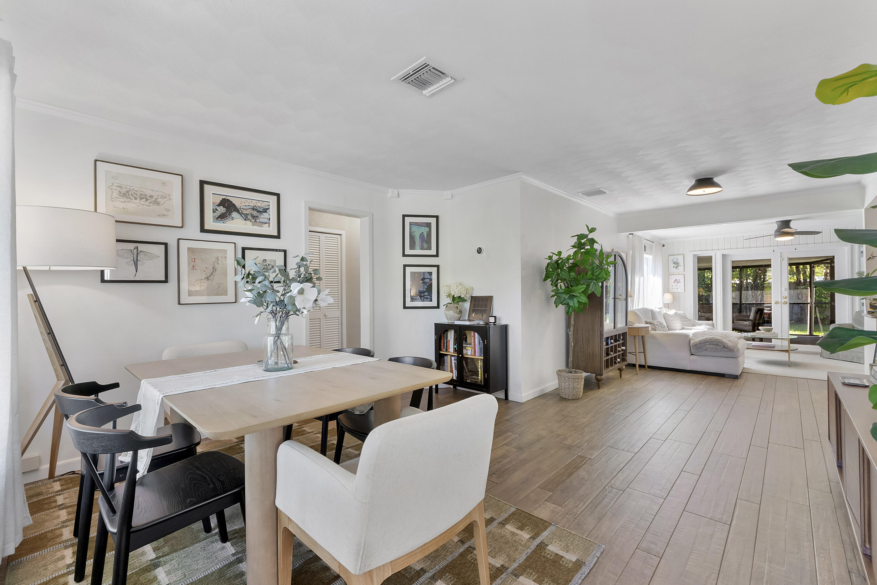 PEARL ESTATES - Residential