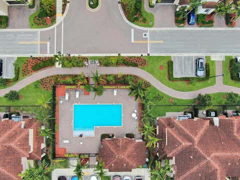 Tiny photo for 6960 Long Pine Circle, Coconut Creek, FL 33073 (MLS # B26045872)