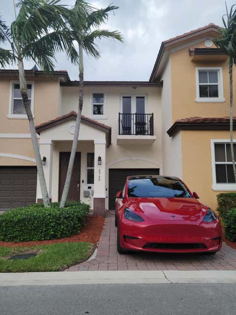 Tiny photo for 6960 Long Pine Circle, Coconut Creek, FL 33073 (MLS # B26045872)