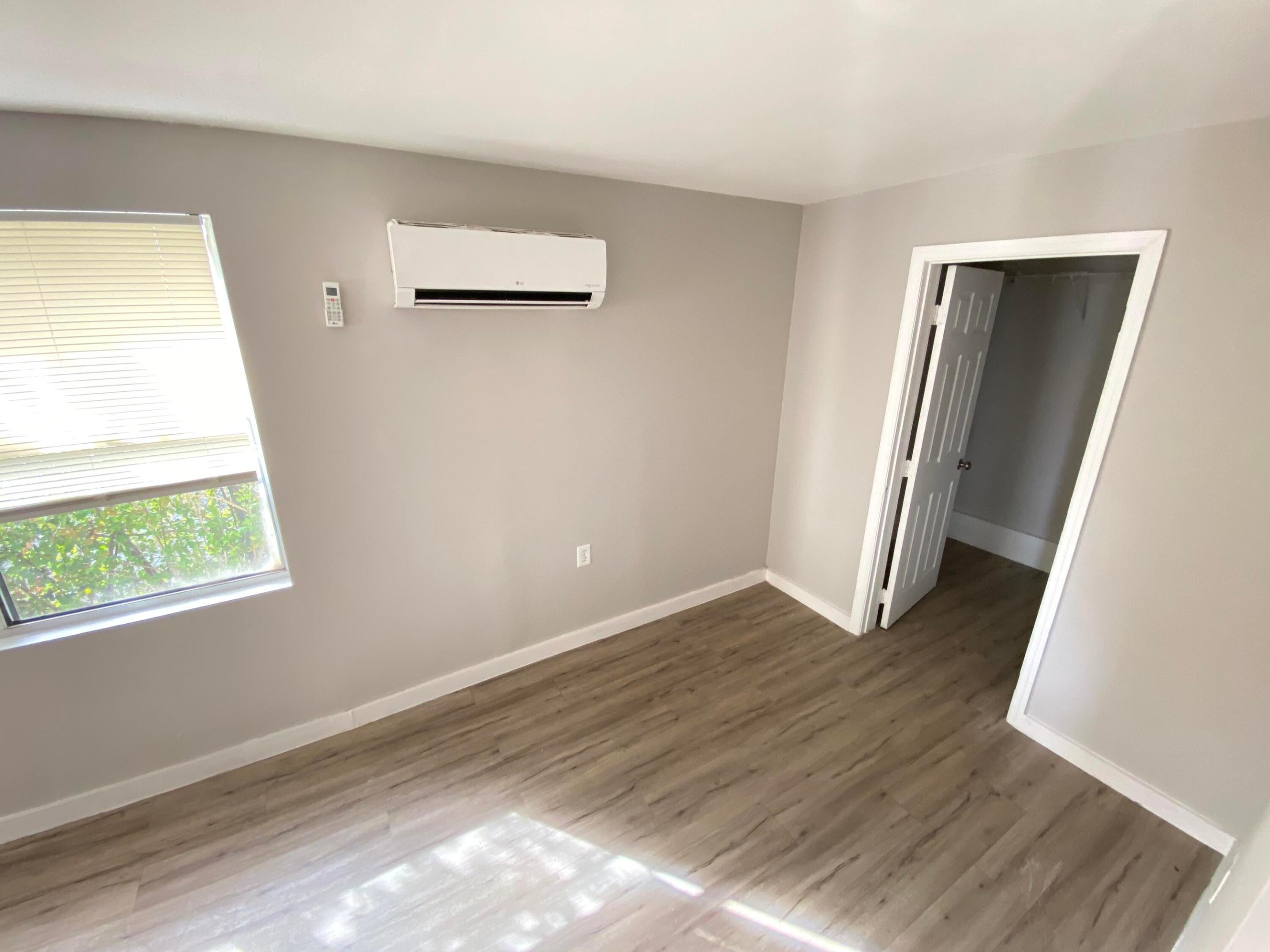 View photos, virtual tours, details... 617 N DIXIE Highway