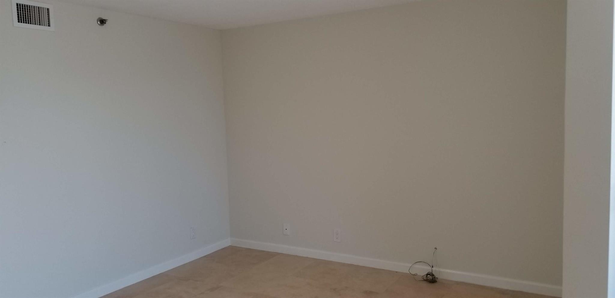 THIRTY FIVE SIXTY CONDO - Residential Lease