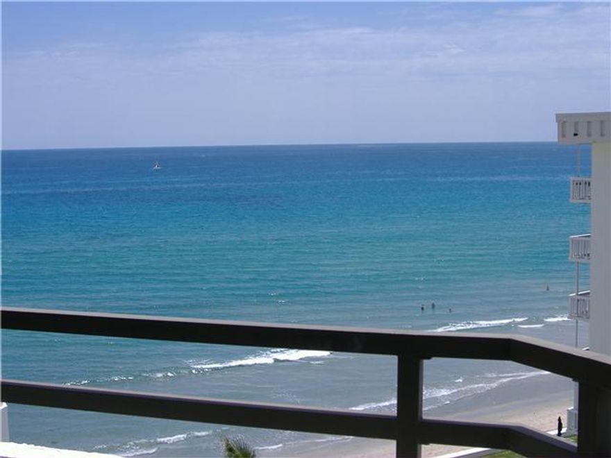 Great unit with SE ocean view. Completely Remodeled. New Kitchen, bathrooms, SS Appliances, Granite Tops,. available for yearly rental. great building with beach access, pool, gym, media room, sauna, and much more.