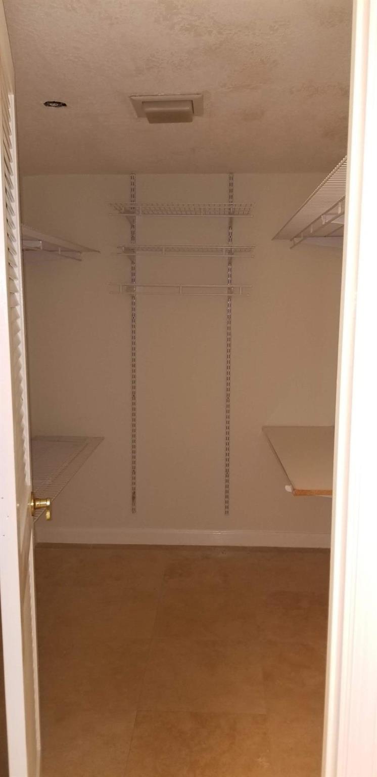 THIRTY FIVE SIXTY CONDO - Residential Lease