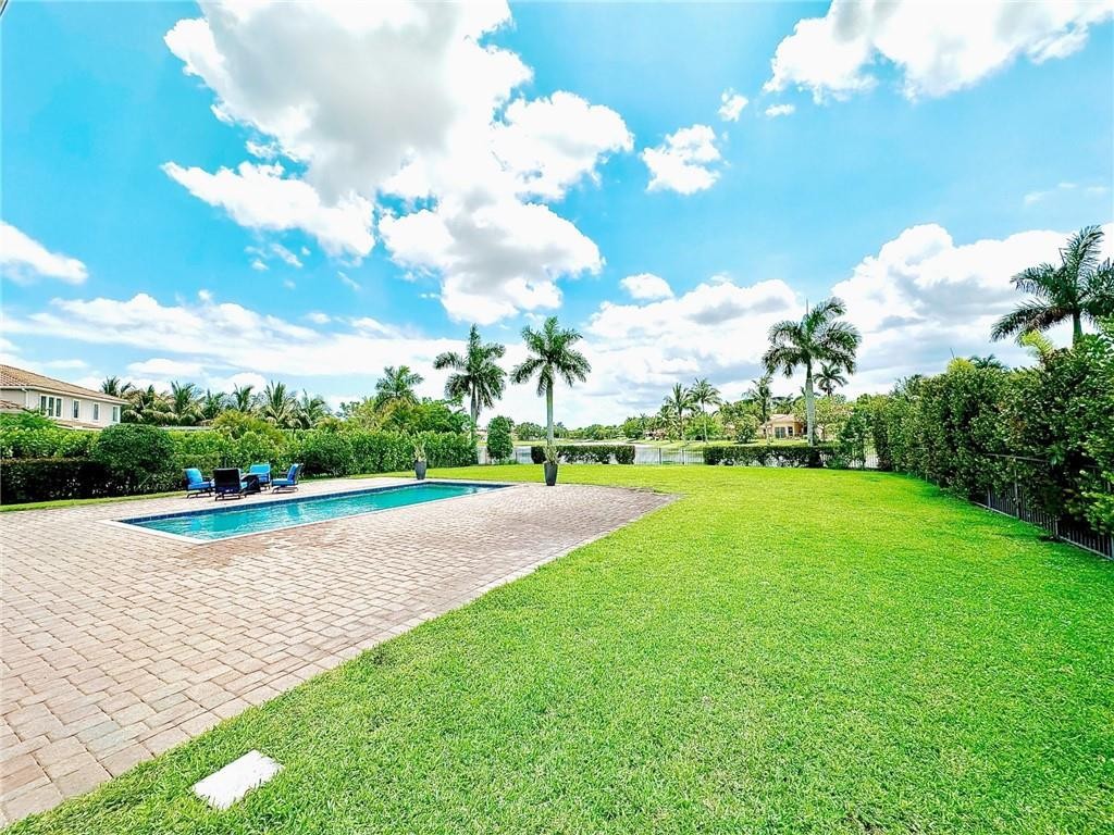 PARKLAND GOLF & COUNTRY C - Residential