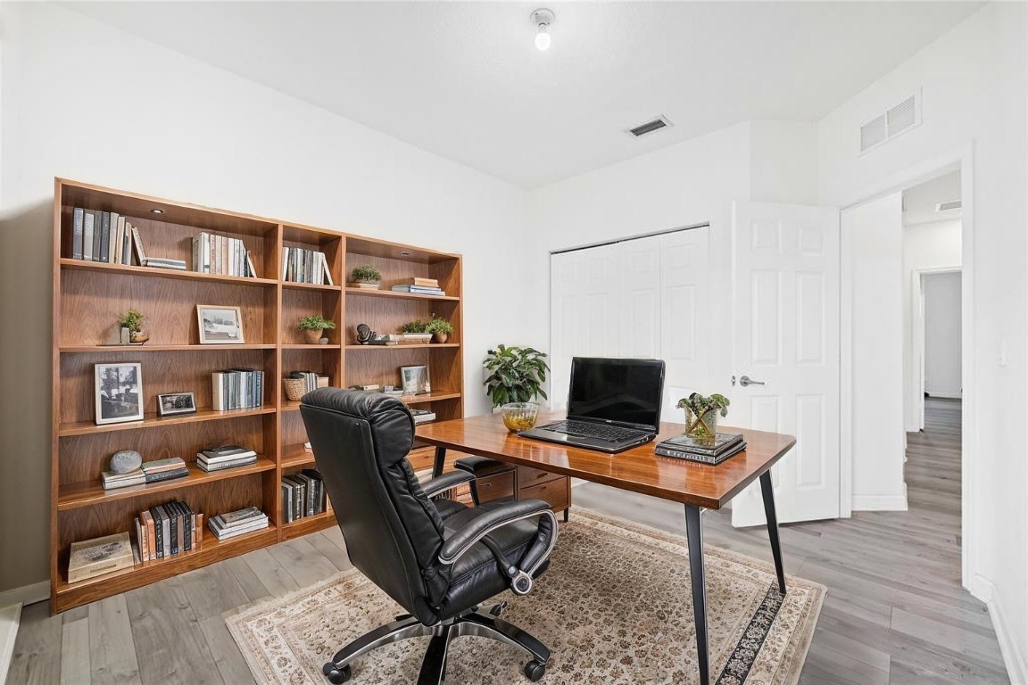 Simonton Court 176-49 B - Residential Lease