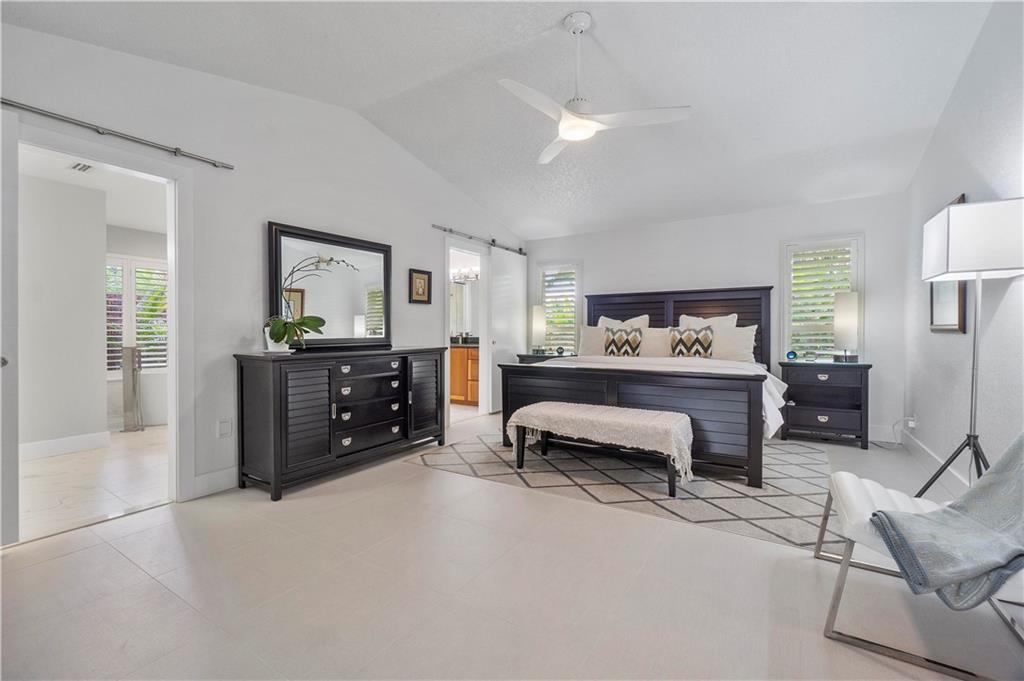 CYPRESS RUN - Residential