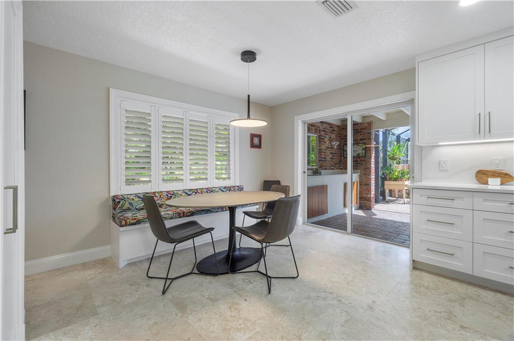 CYPRESS RUN - Residential