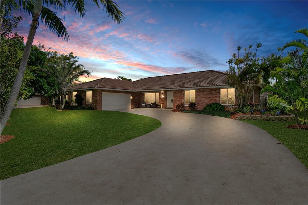 CYPRESS RUN - Residential