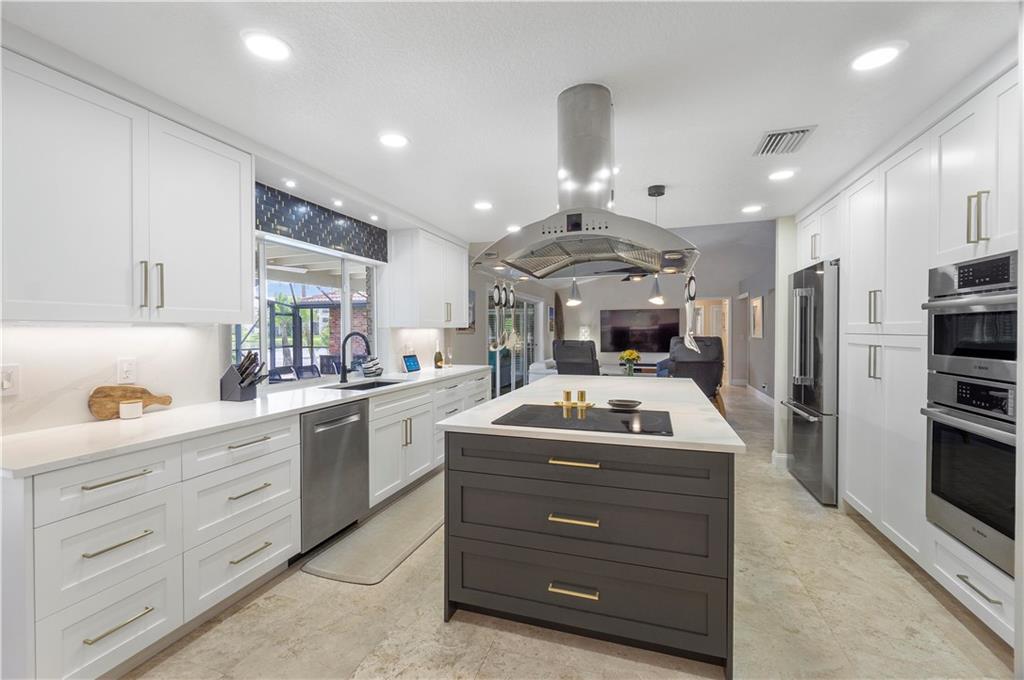 CYPRESS RUN - Residential