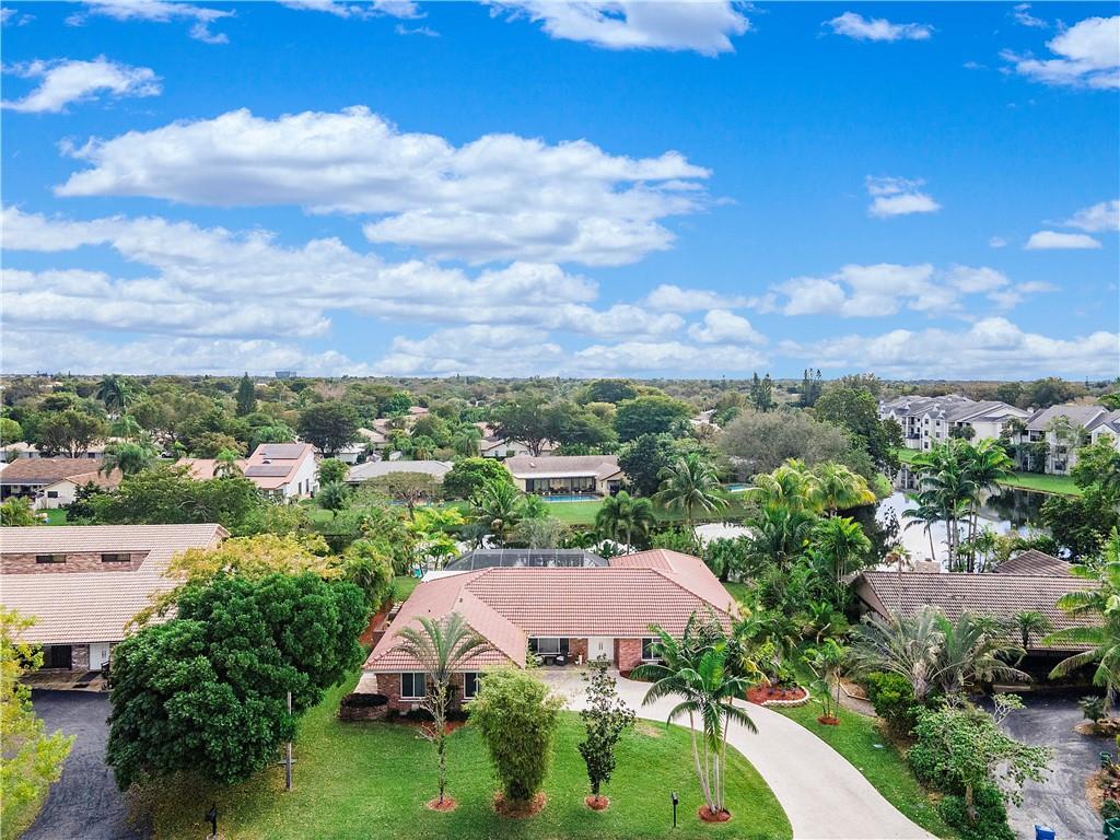 CYPRESS RUN - Residential