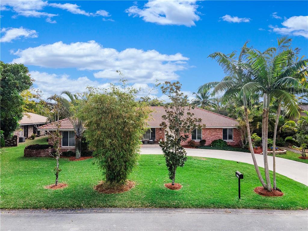 CYPRESS RUN - Residential