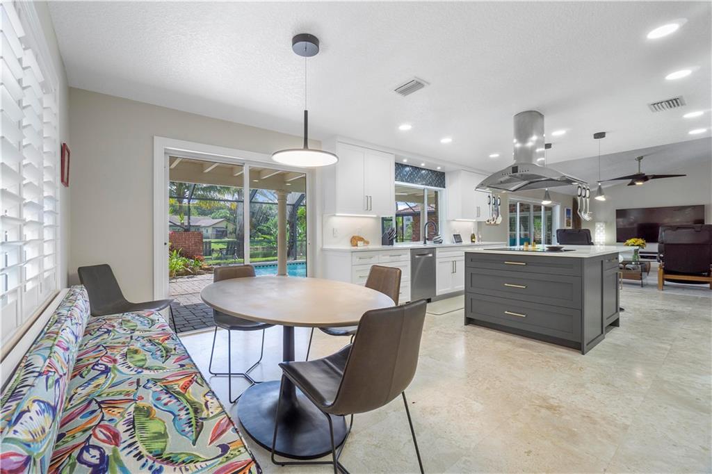 CYPRESS RUN - Residential