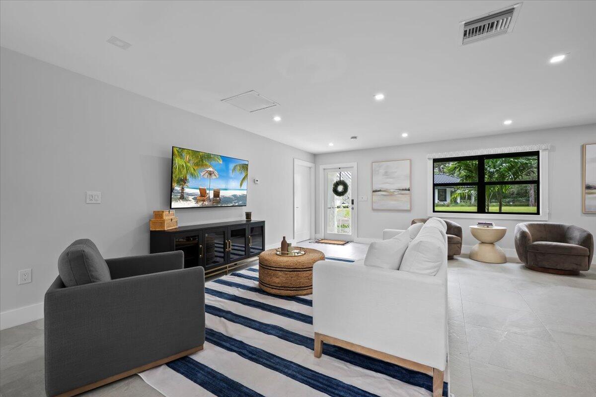 CALOOSA - Residential Lease