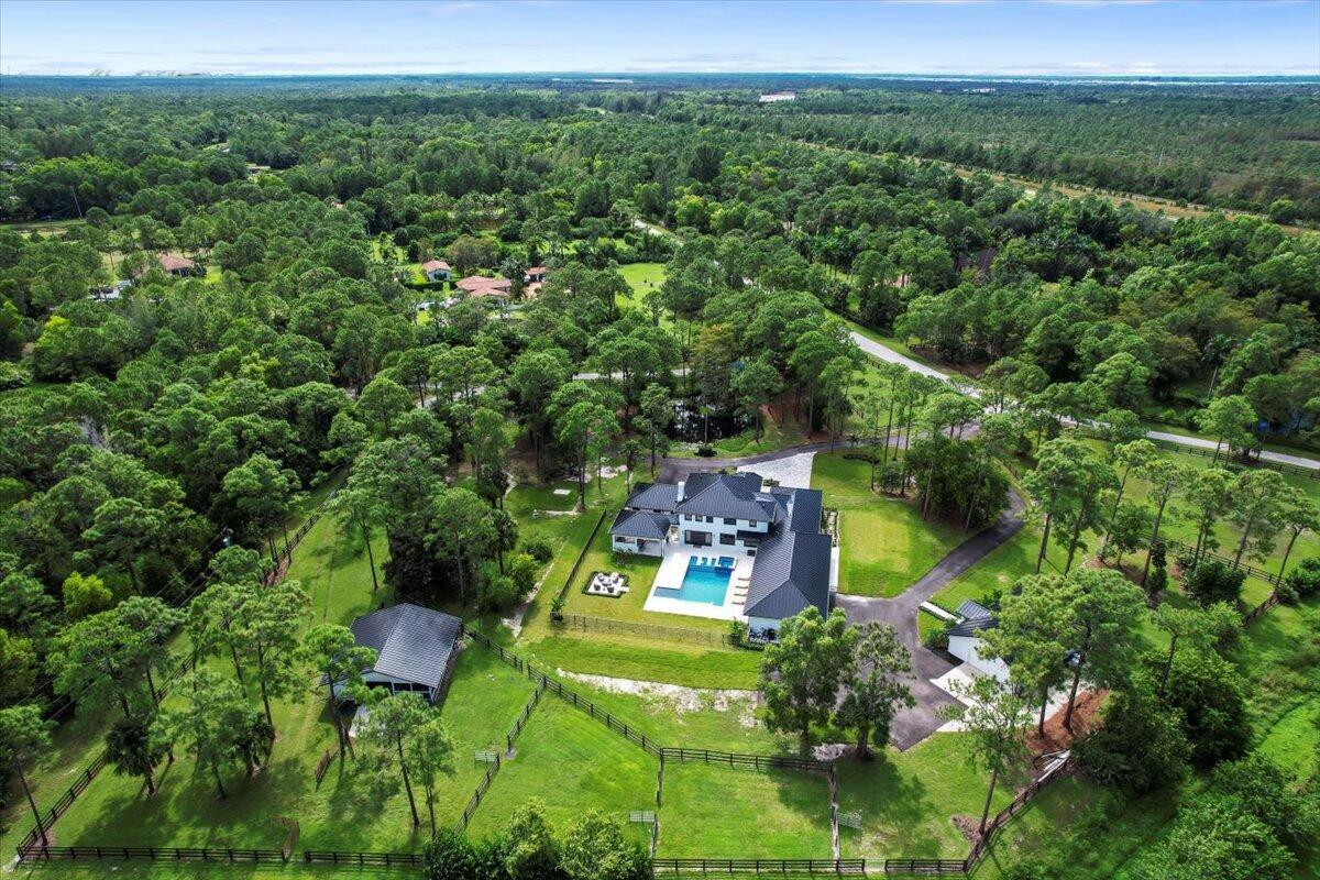 CALOOSA - Residential Lease