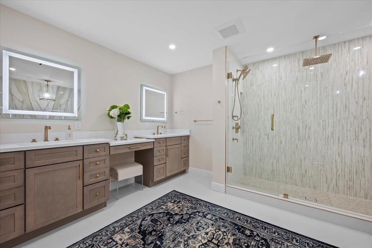 CALOOSA - Residential Lease