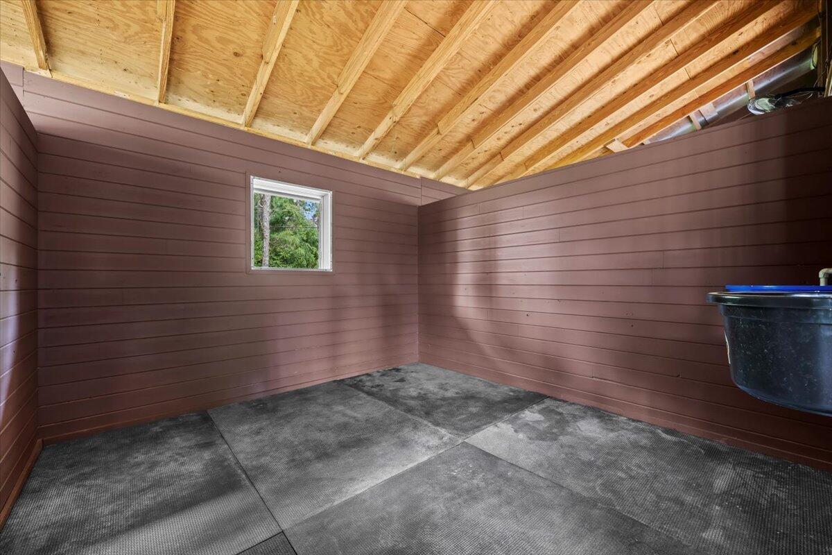 CALOOSA - Residential Lease