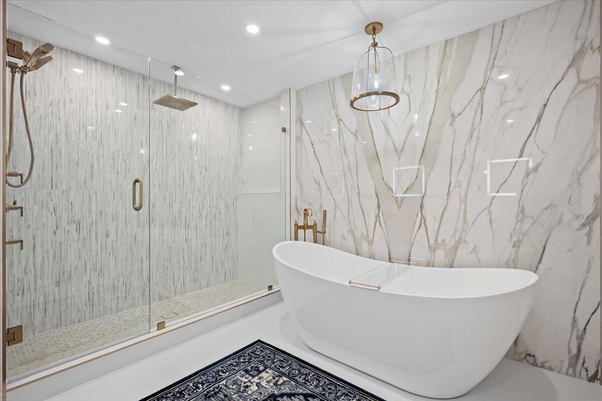 CALOOSA - Residential Lease