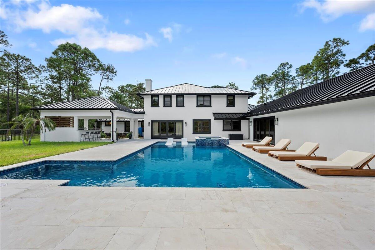 CALOOSA - Residential Lease