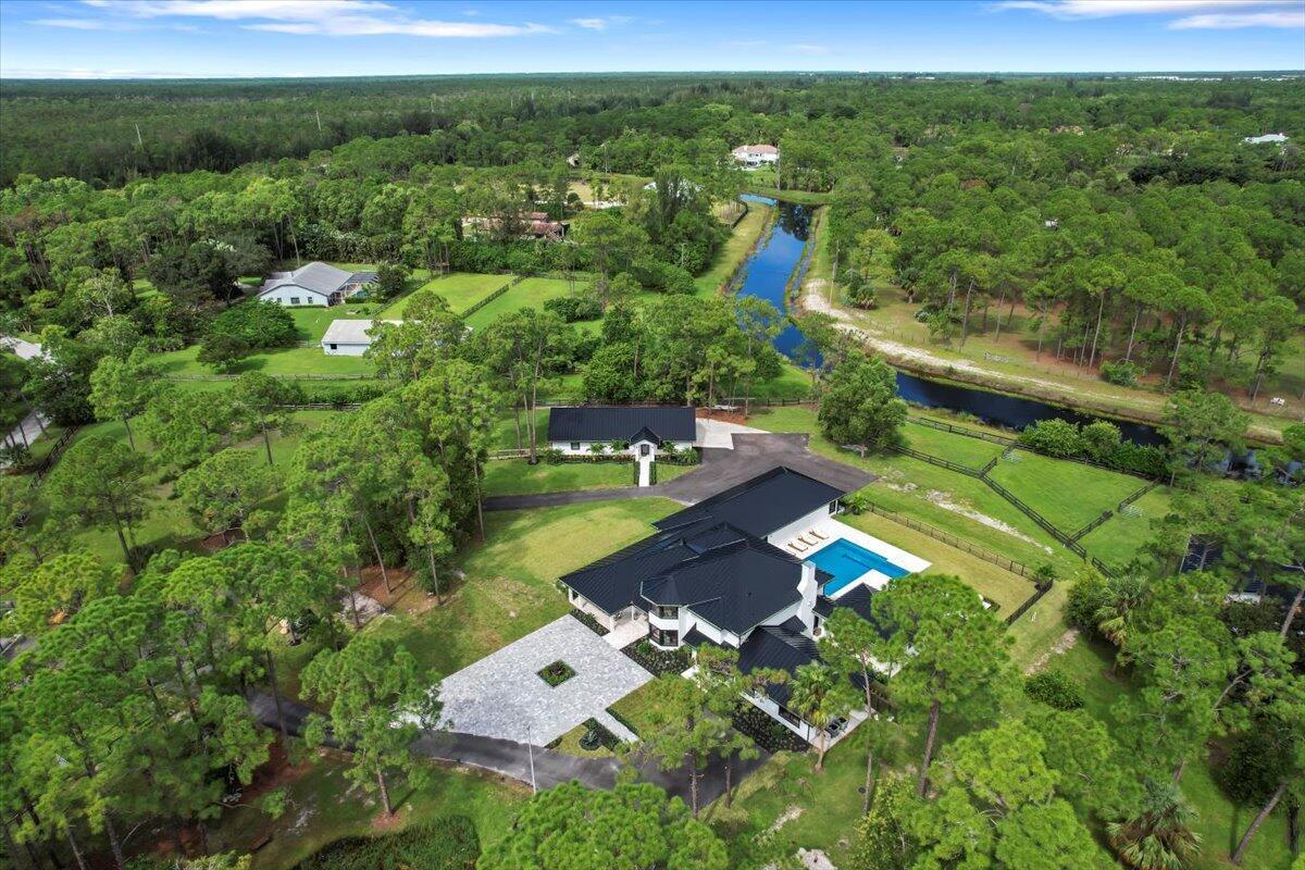 CALOOSA - Residential Lease