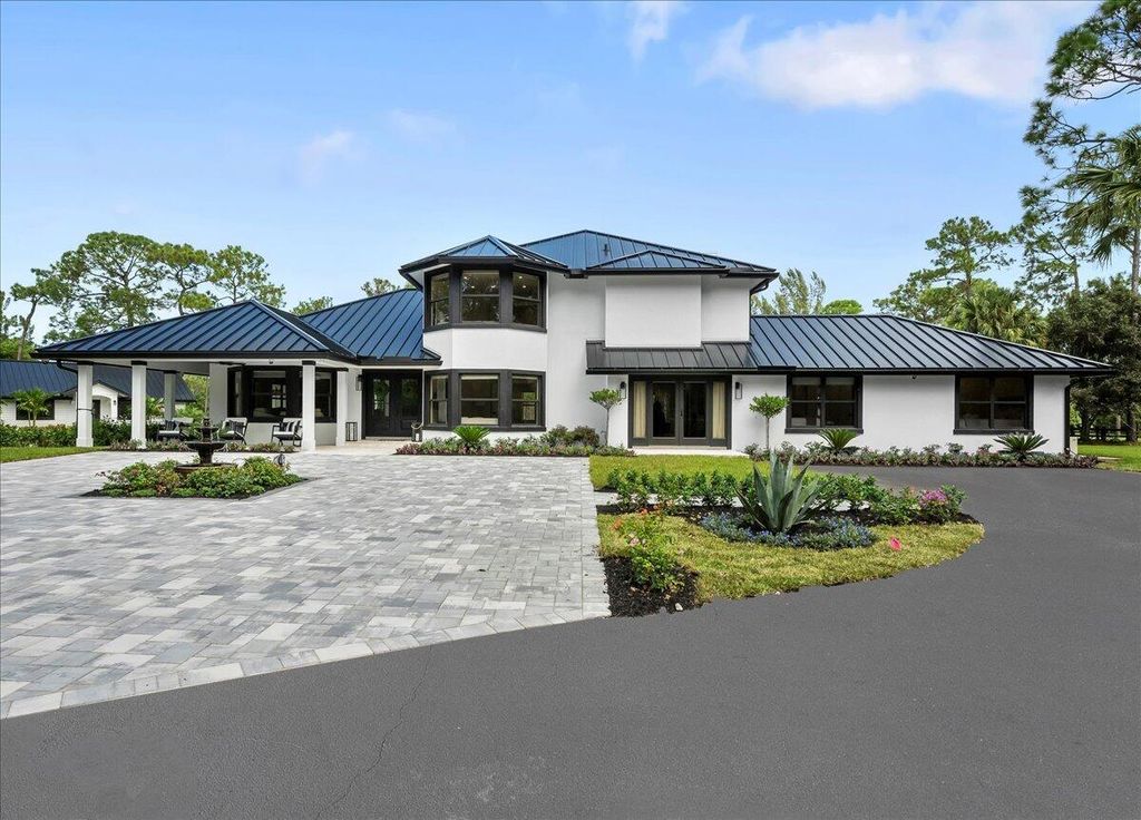 Photo of 13849 Deer Creek Drive, Palm Beach Gardens, FL 33418 (MLS # R11133289)