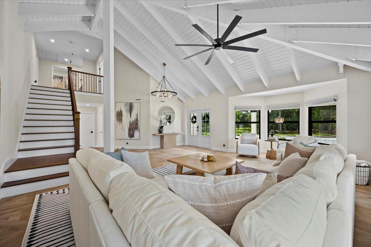 CALOOSA - Residential Lease