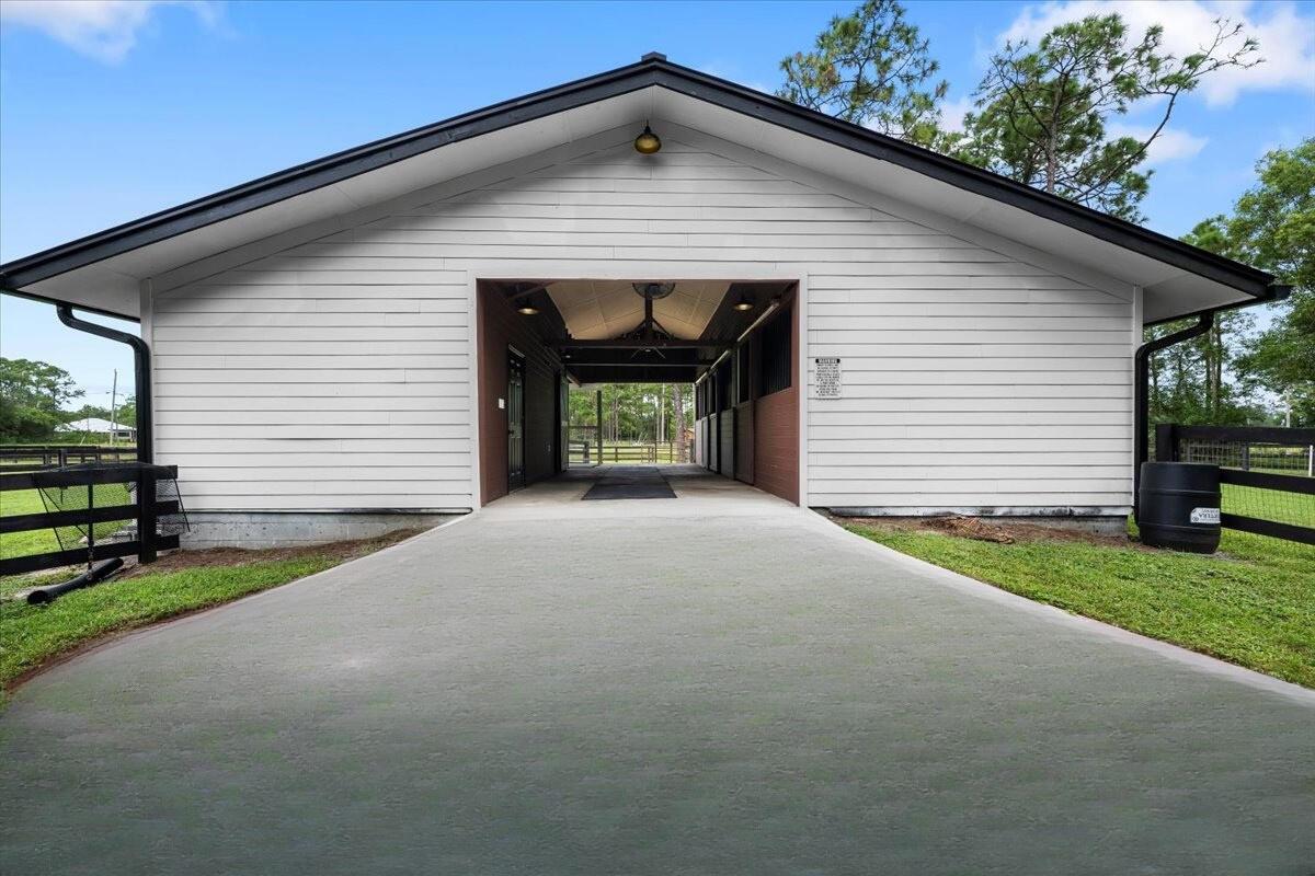 CALOOSA - Residential Lease