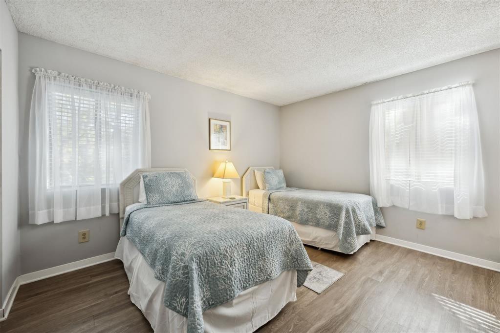 Beachwood Villas - Residential