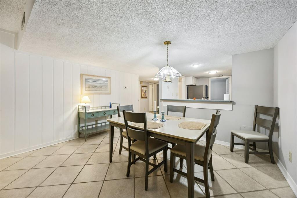 Beachwood Villas - Residential