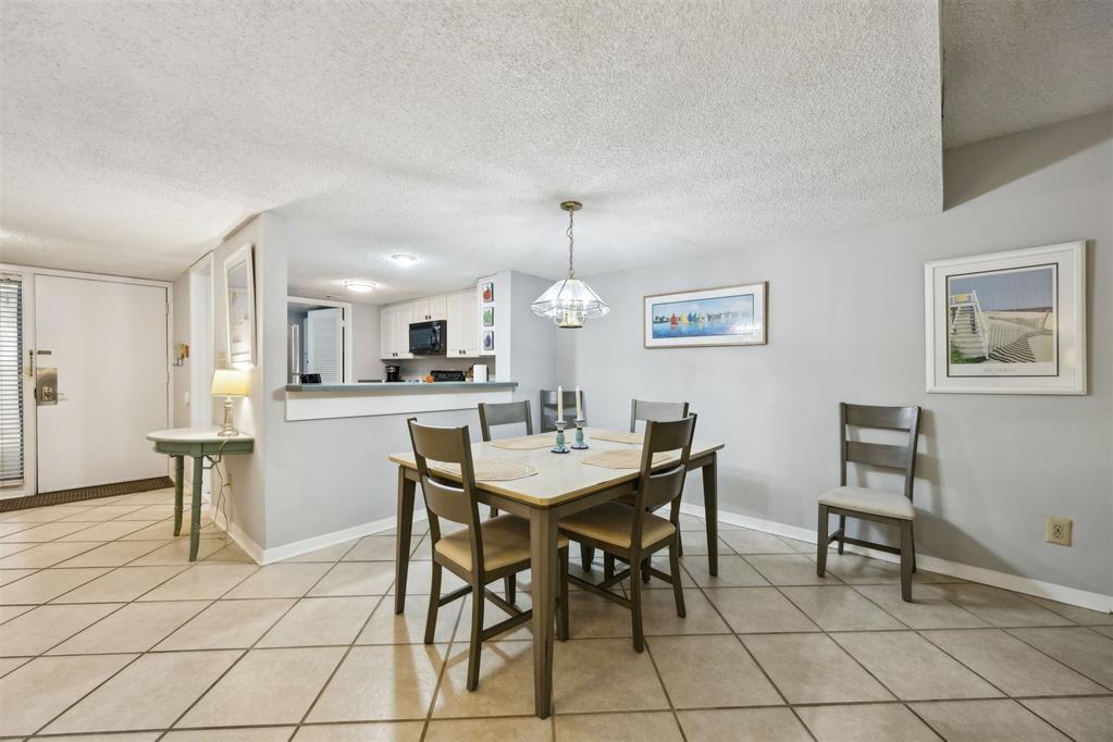 Beachwood Villas - Residential