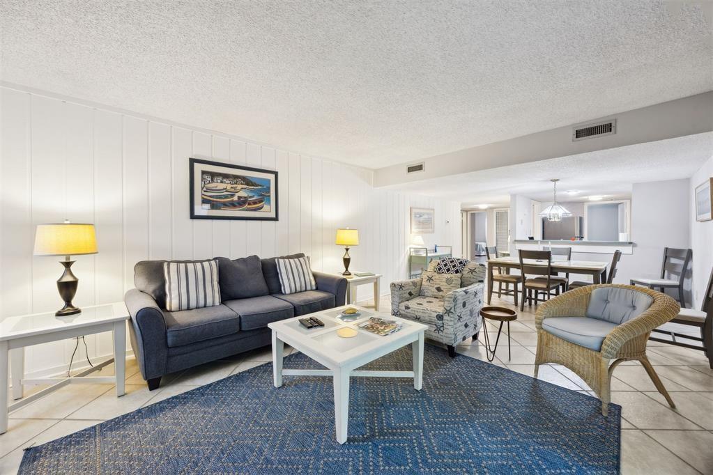 Beachwood Villas - Residential