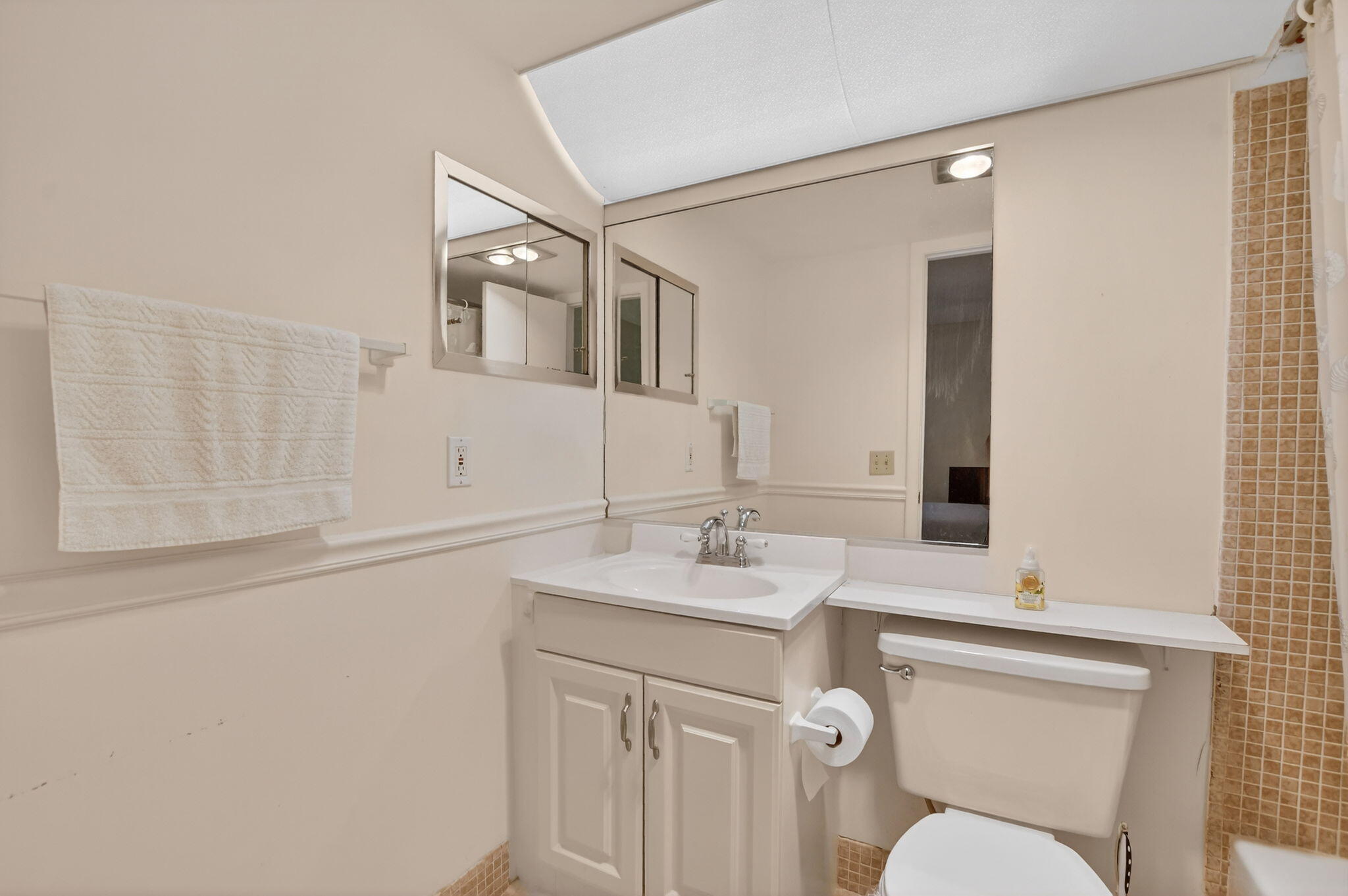 DURHAM B CONDO - Residential