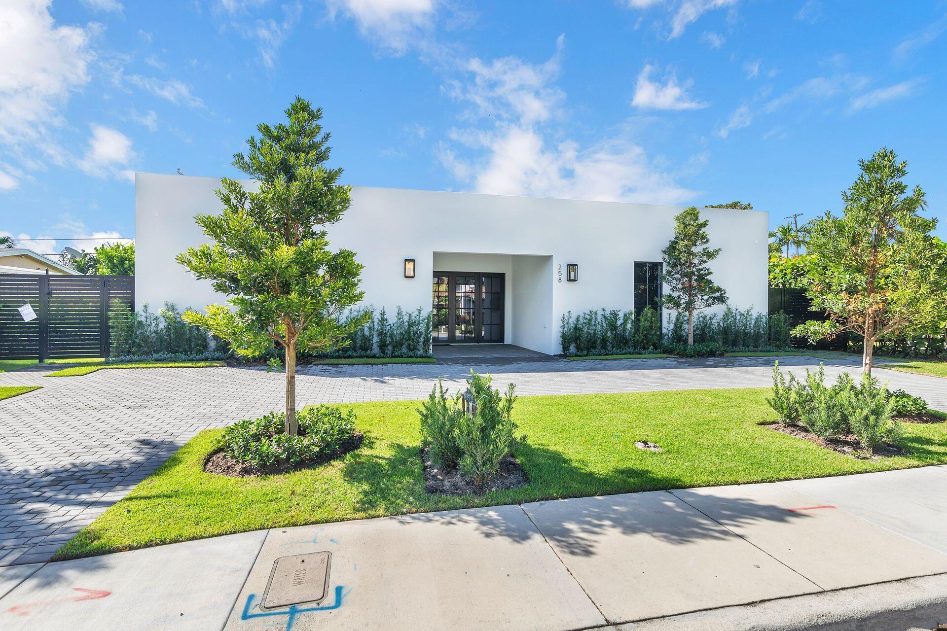 Lake Place - Residential