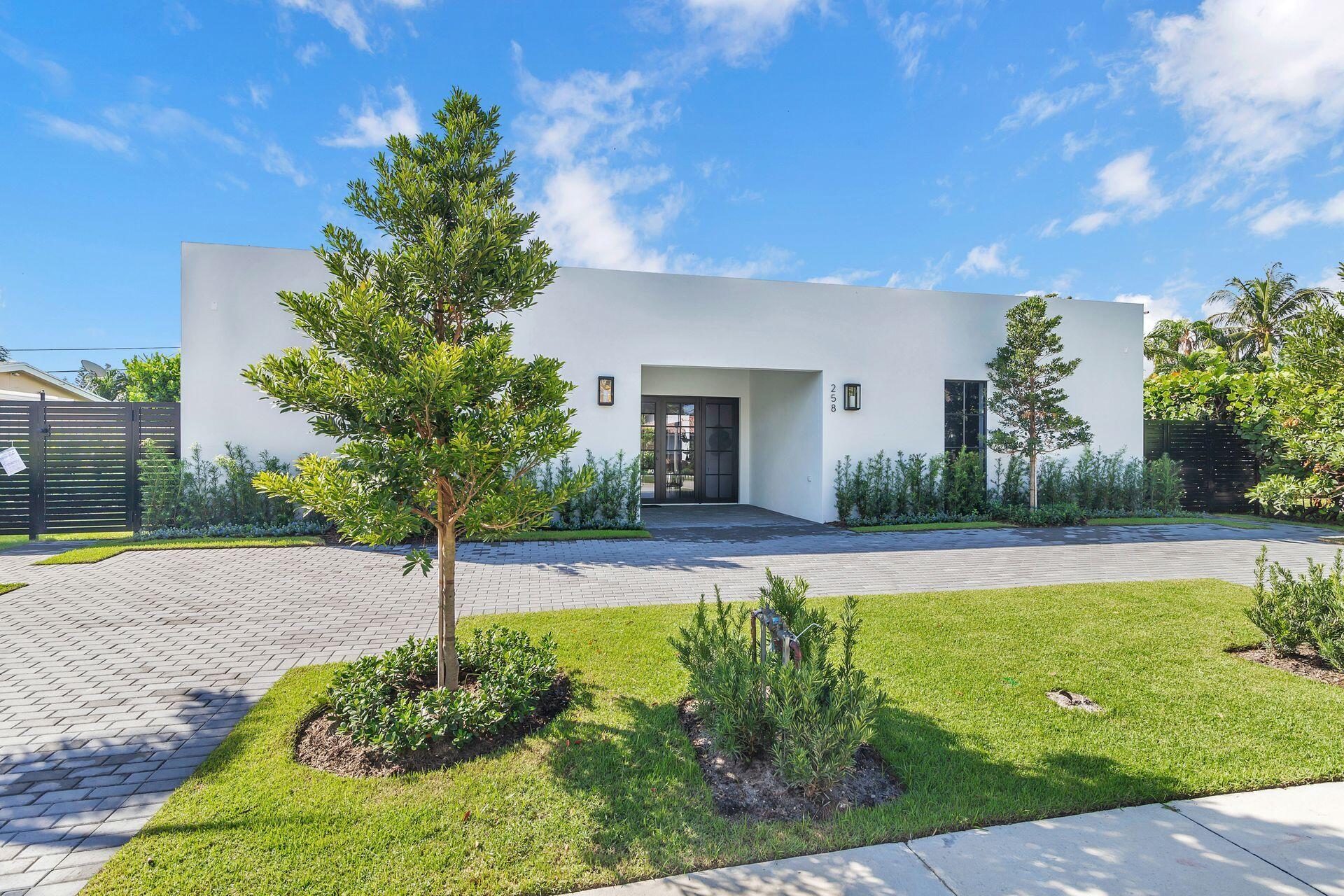 Lake Place - Residential